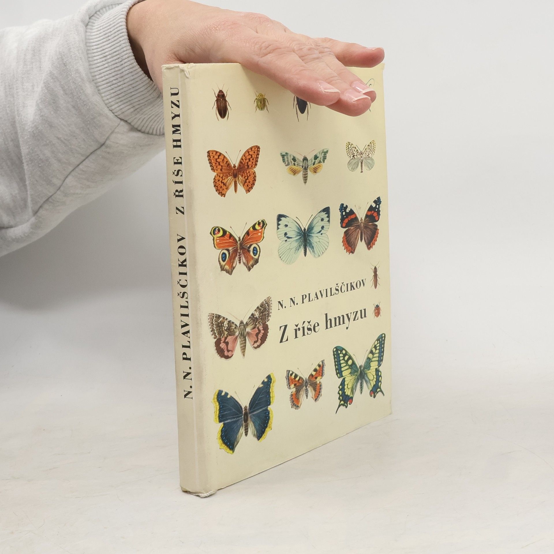 N. N. Plavilščikov Z říše hmyzu