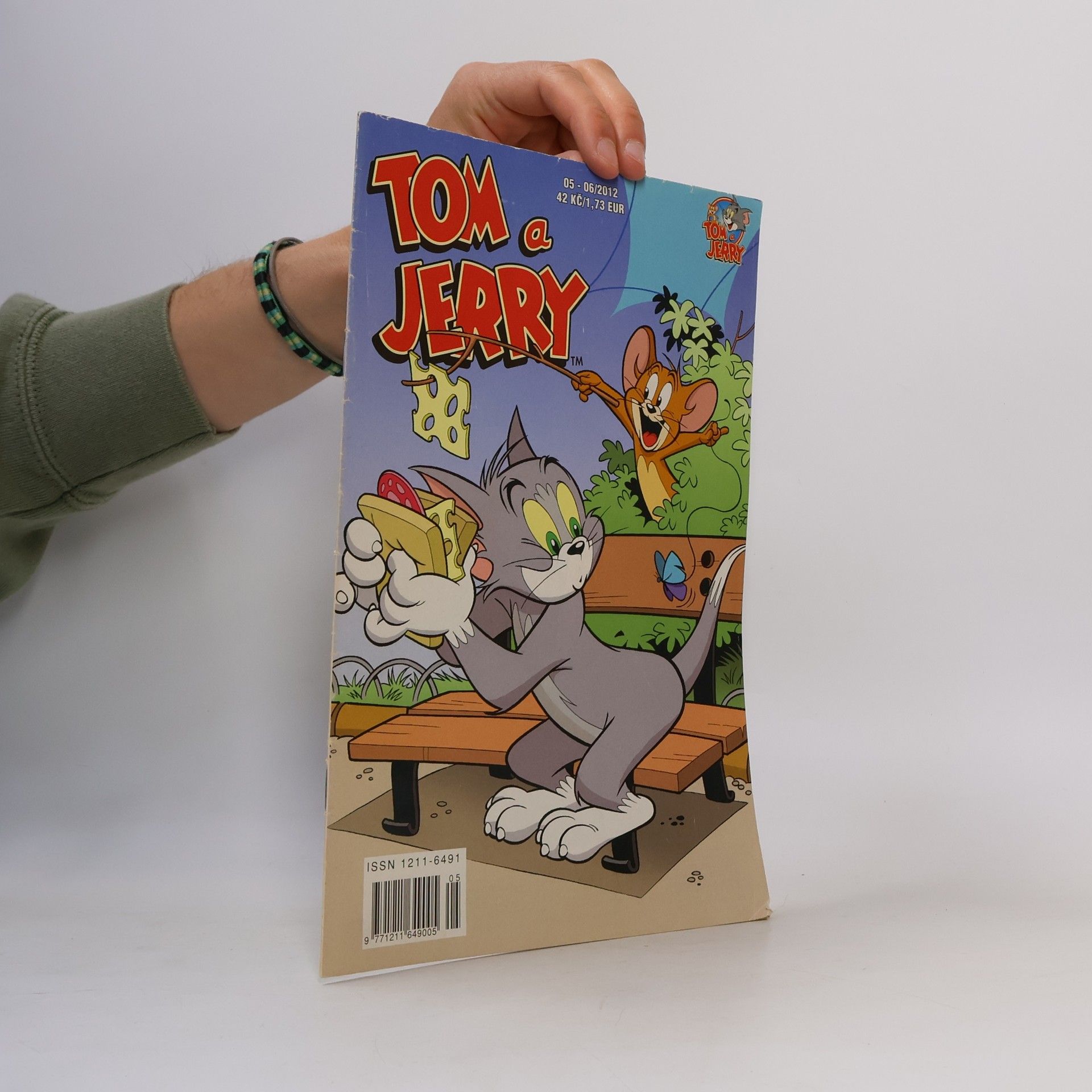 Various authors Tom a Jerry. 05-06/2012