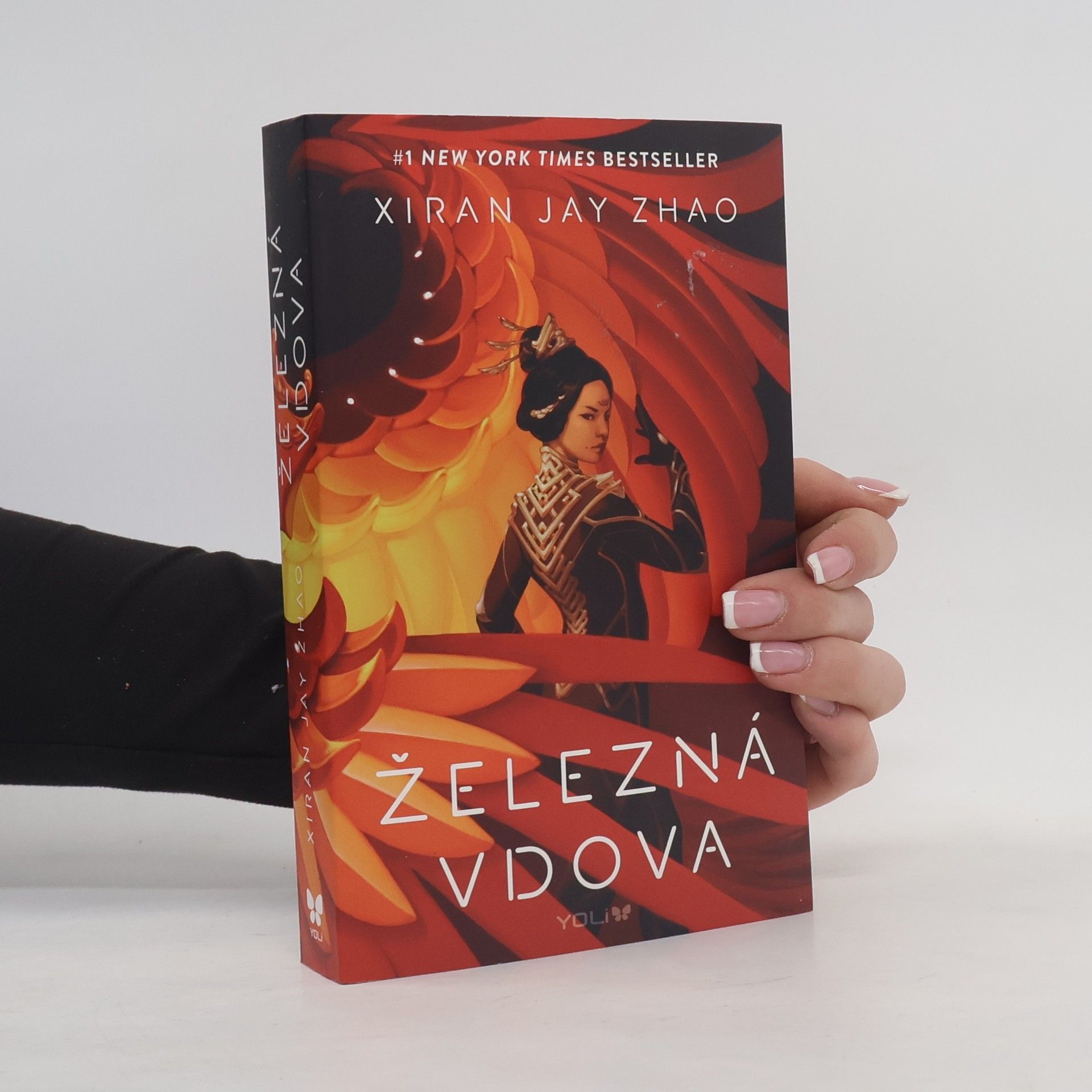 Xiran Jay Zhao Železná vdova