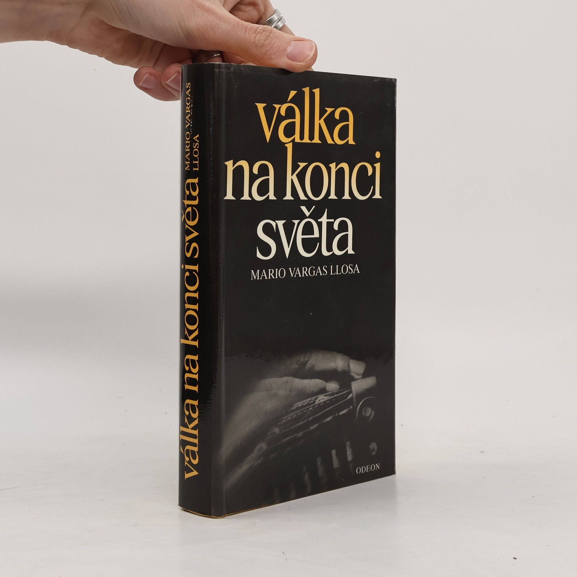 Mario Vargas Llosa Válka na konci světa