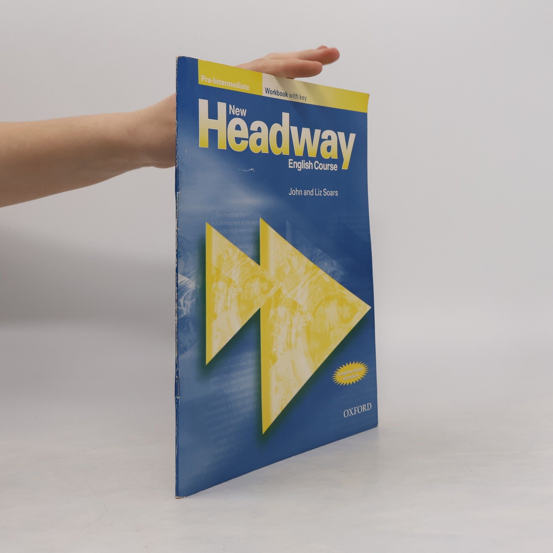 Liz Soars New Headway English course : pre-intermediate workbook with key