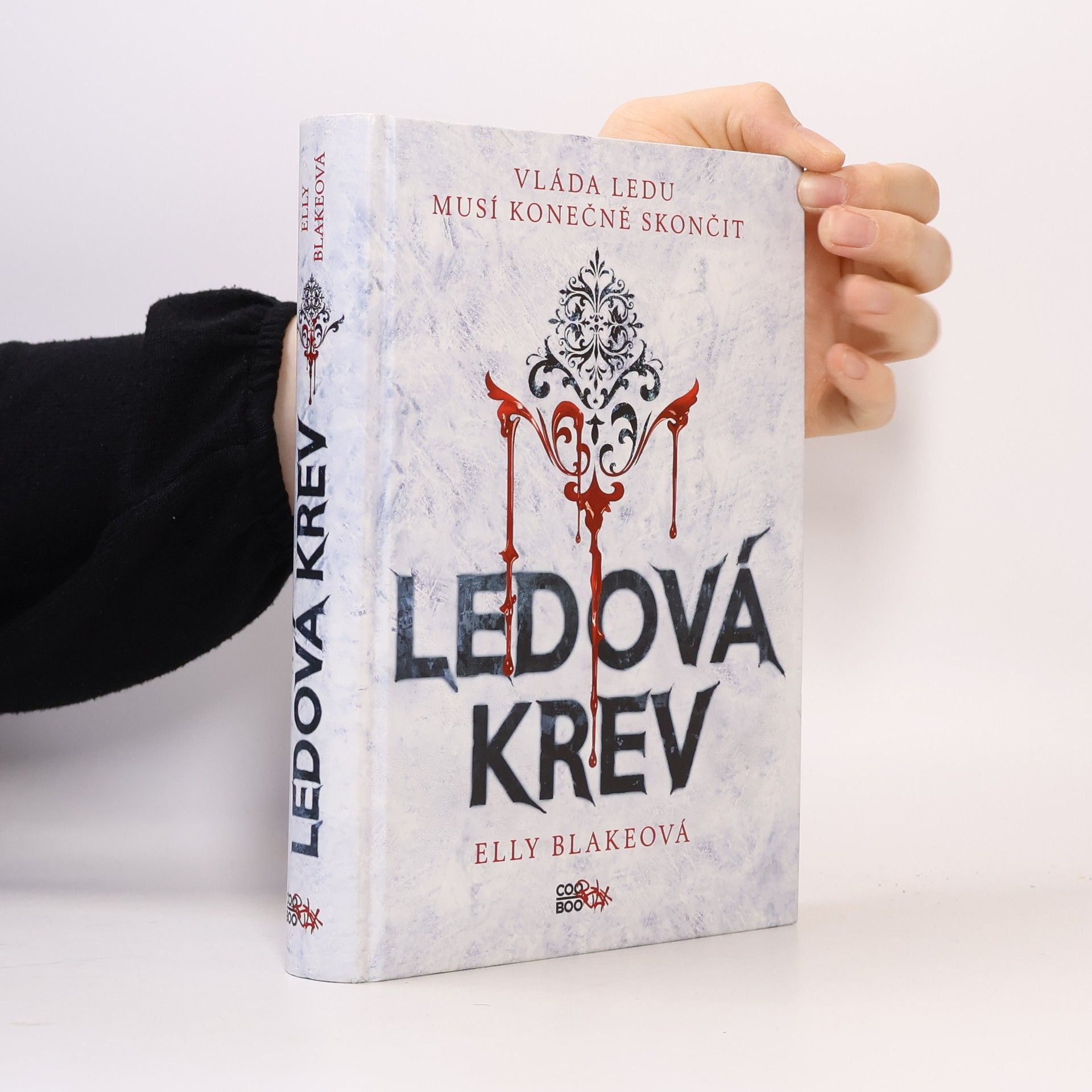 Elly Blake Ledová krev