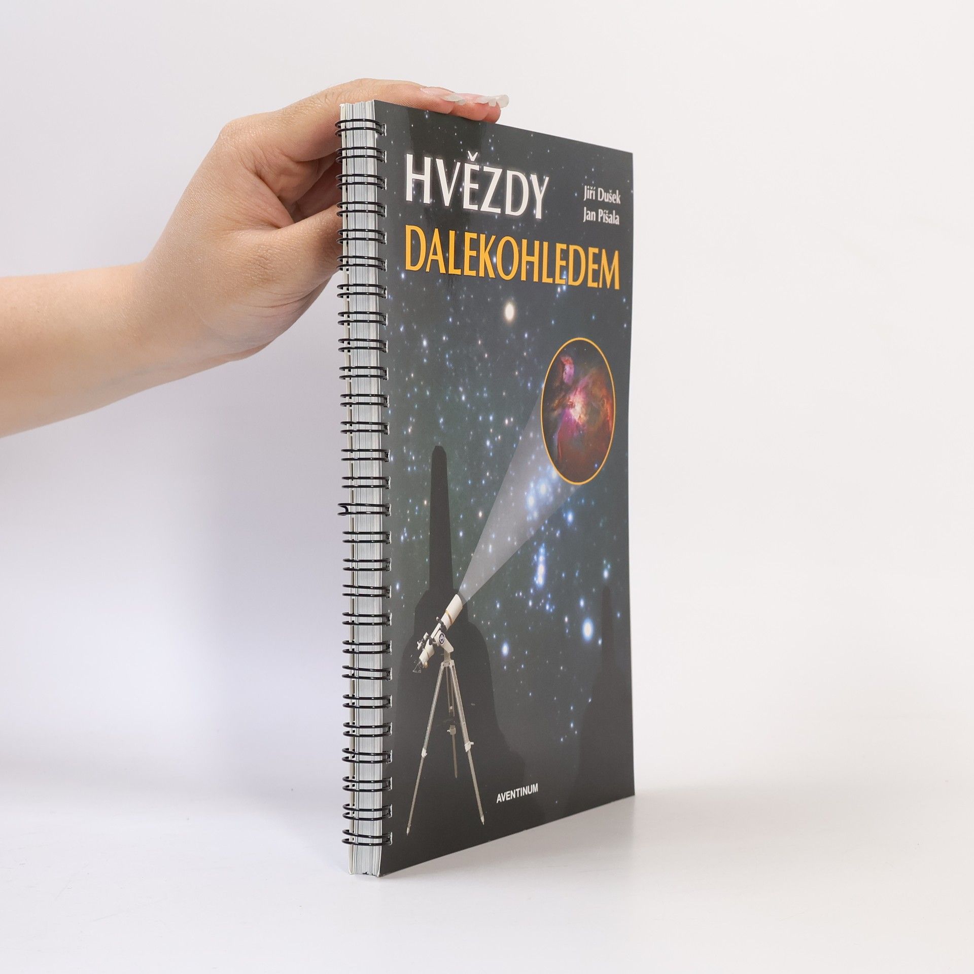 Jiří Dušek Hvězdy dalekohledem
