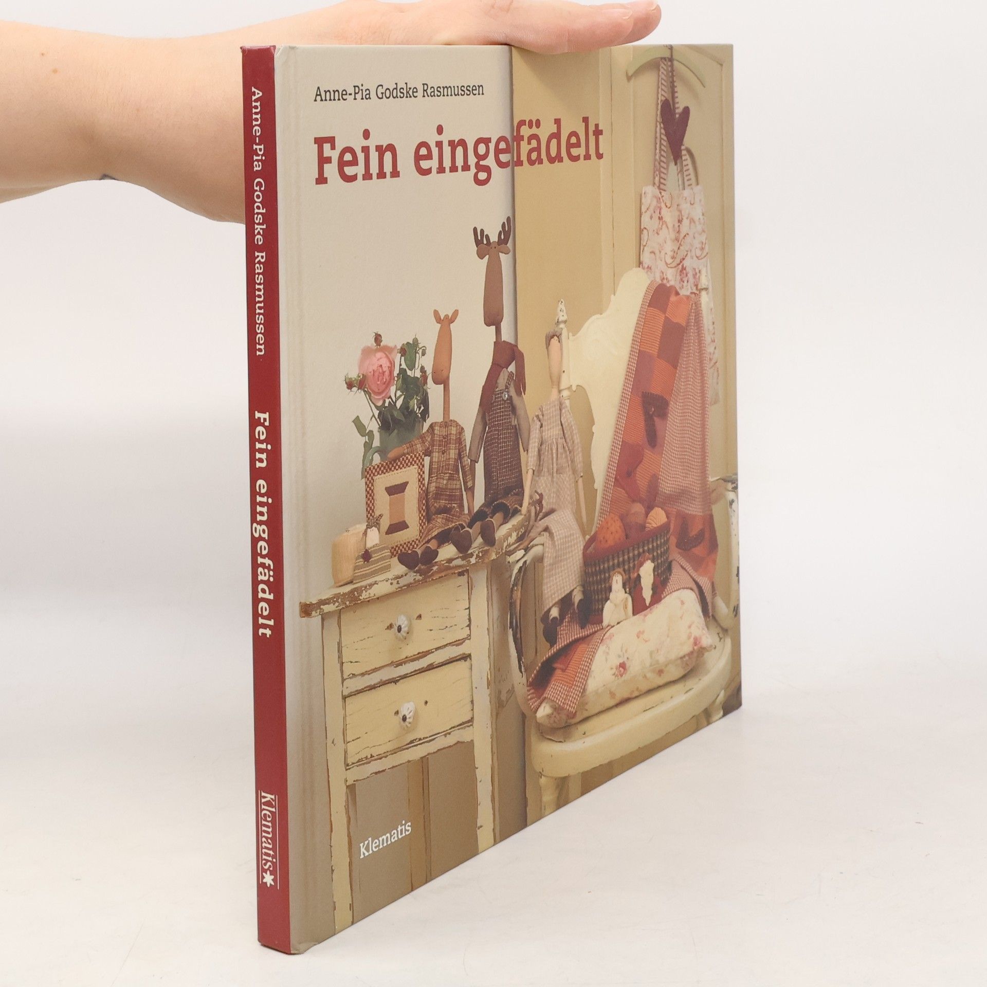 Anne-Pia Godske Rasmussen Fein eingefädelt