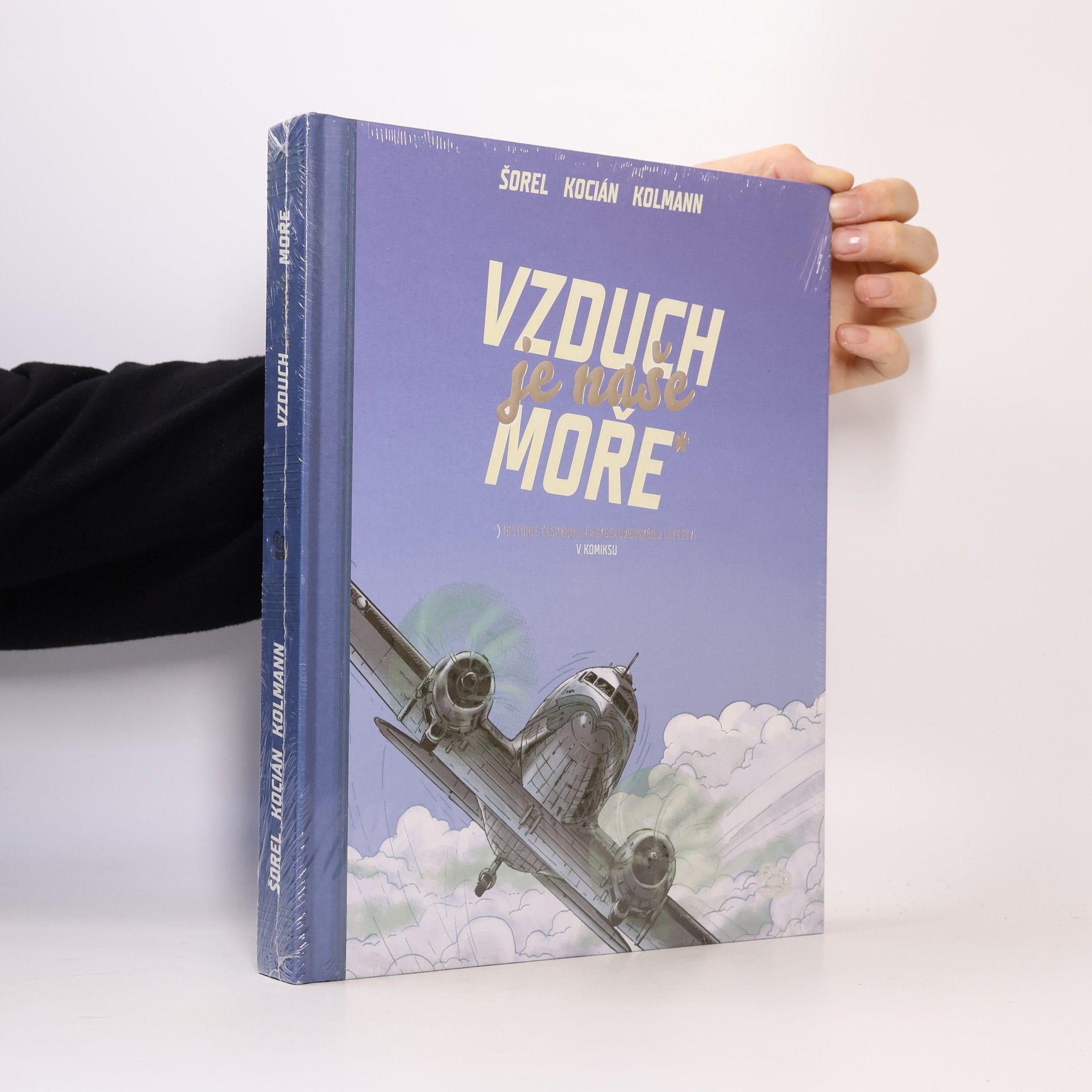 Petr Kolmann Vzduch je naše moře: Historie českého a československého letectví v komiksu
