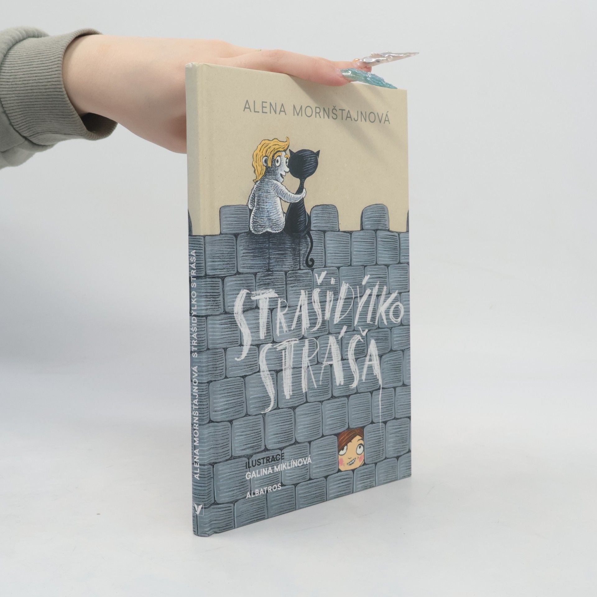 Alena Mornštajnová Strašidýlko Stráša