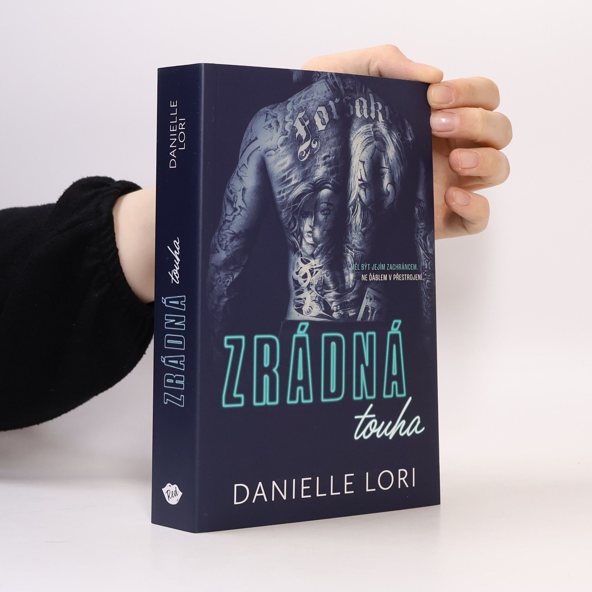 Danielle Lori Zrádná touha