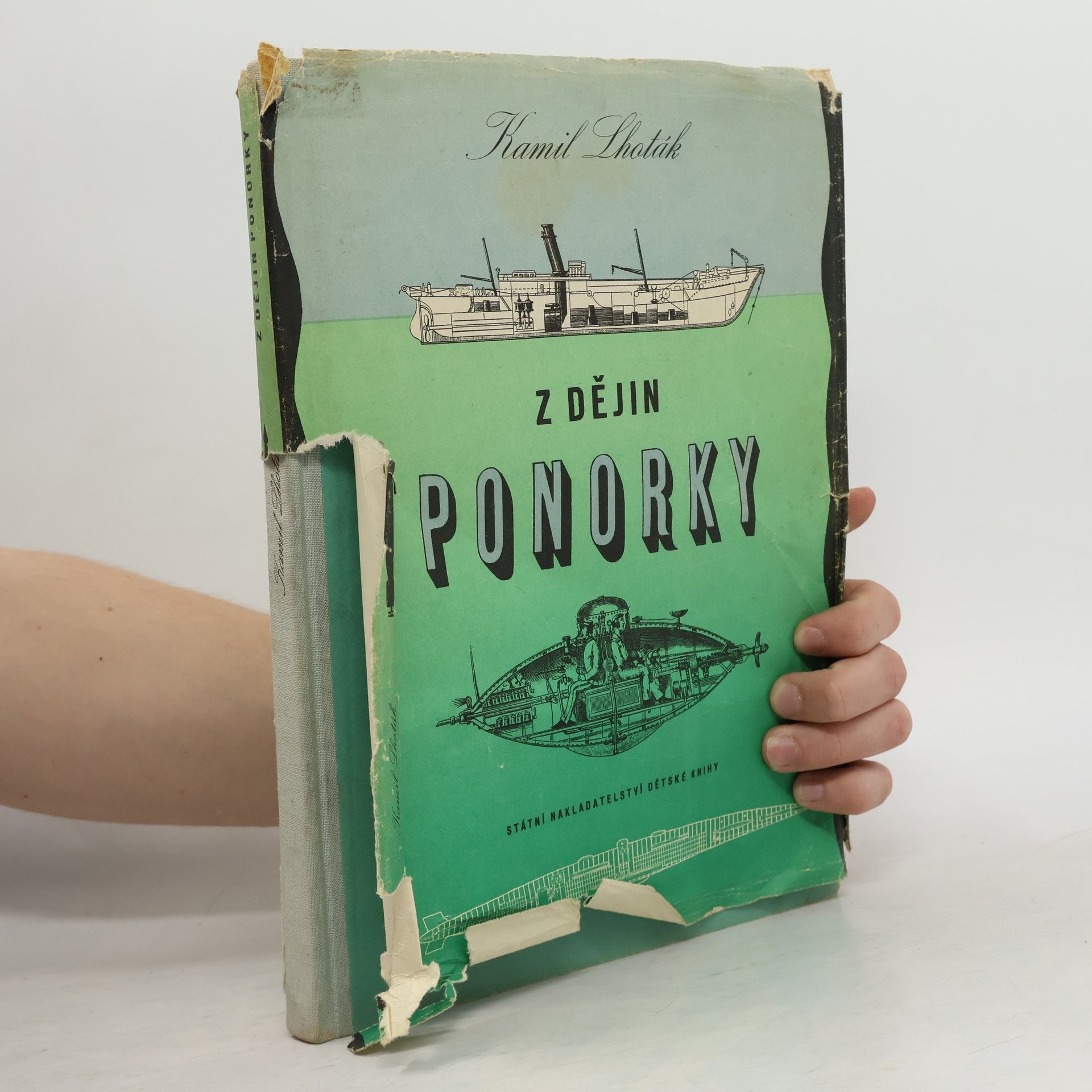 Kamil Lhoták Z dějin ponorky, torpeda a potápěcích přístrojů