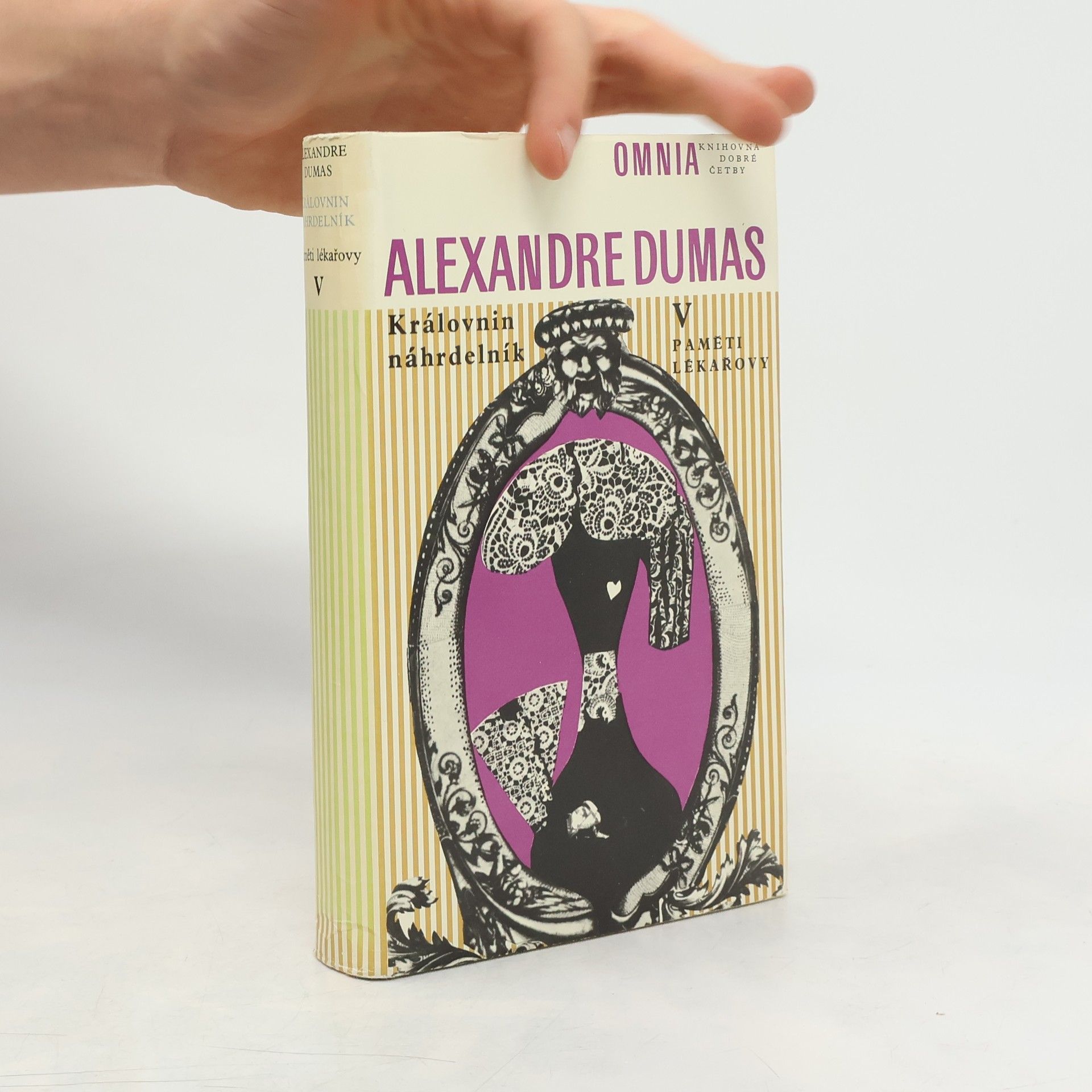 Alexandre Dumas Královnin náhrdelník I. Paměti lékařovy VI.