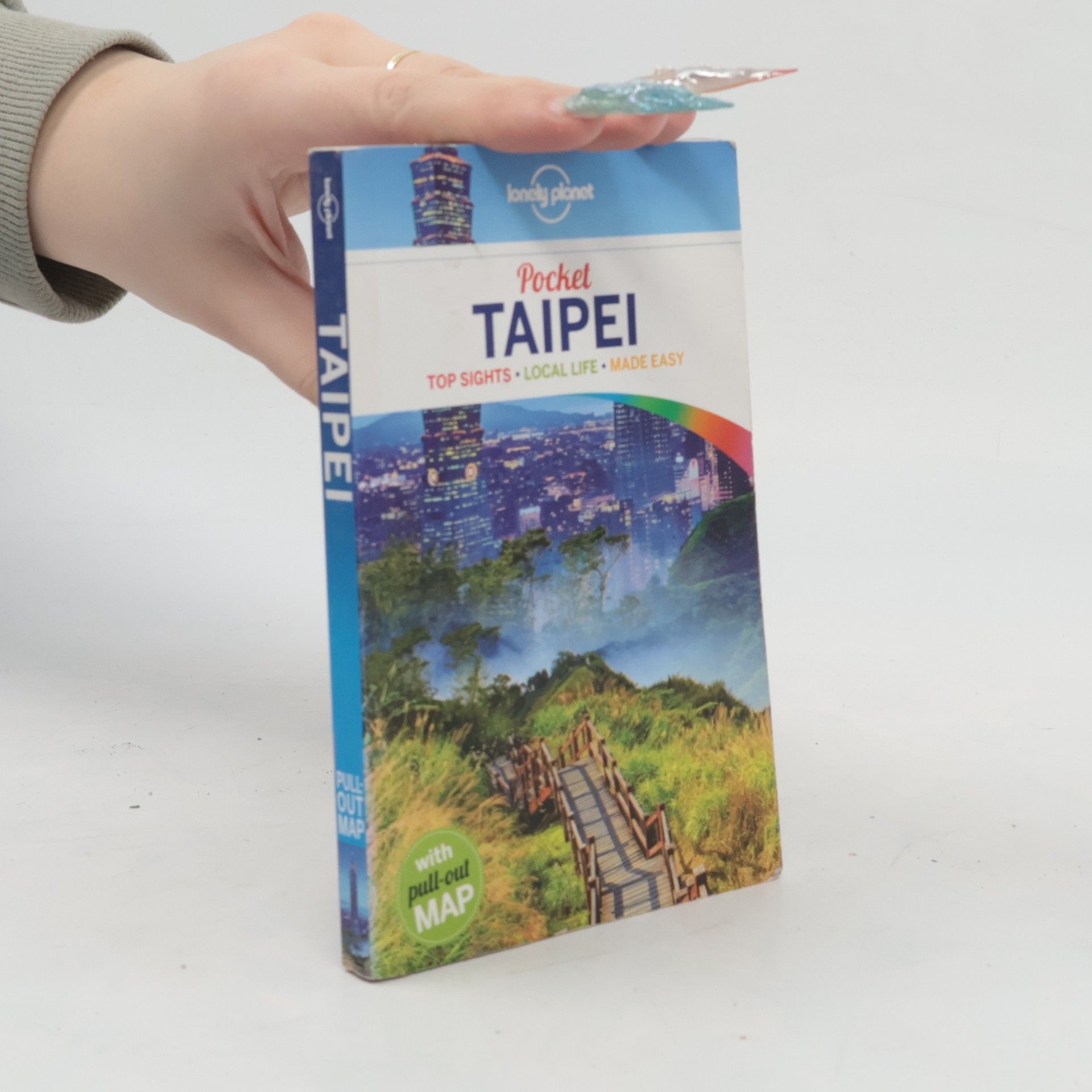 Dinah Gardner Pocket Taipei