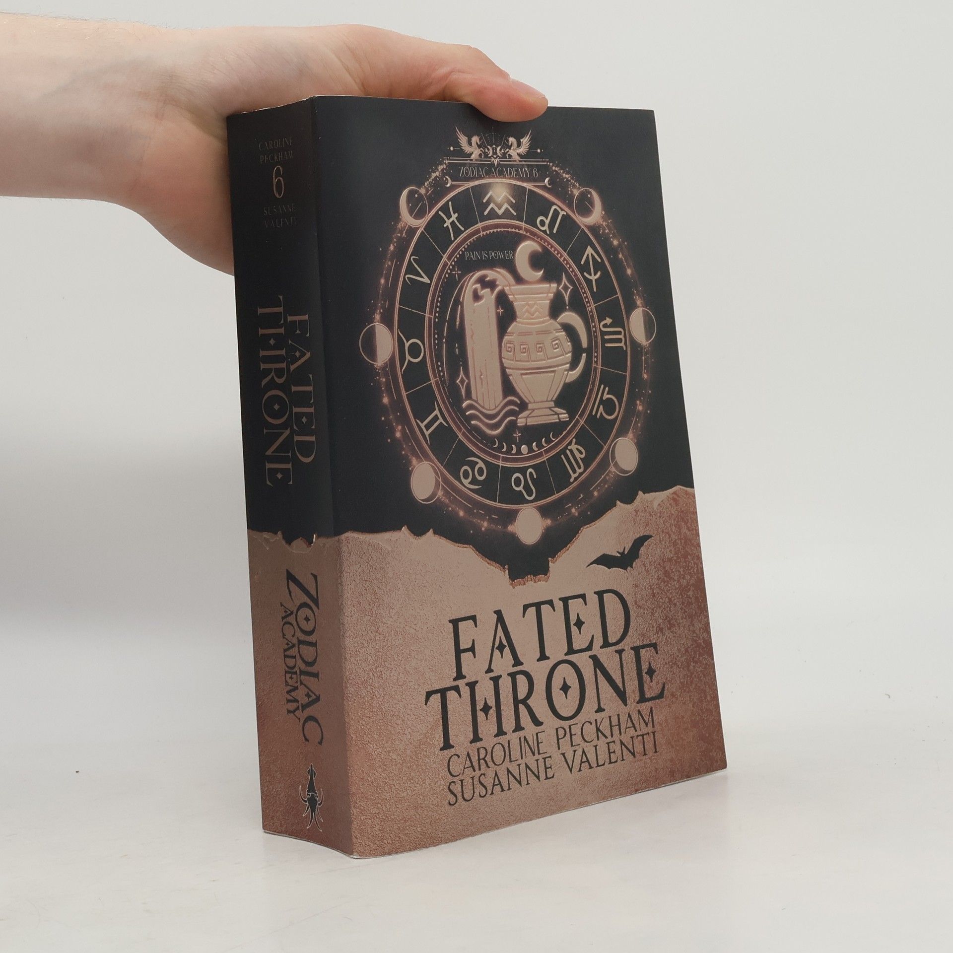 Caroline Peckham Zodiac Academy - 6: Fated Throne