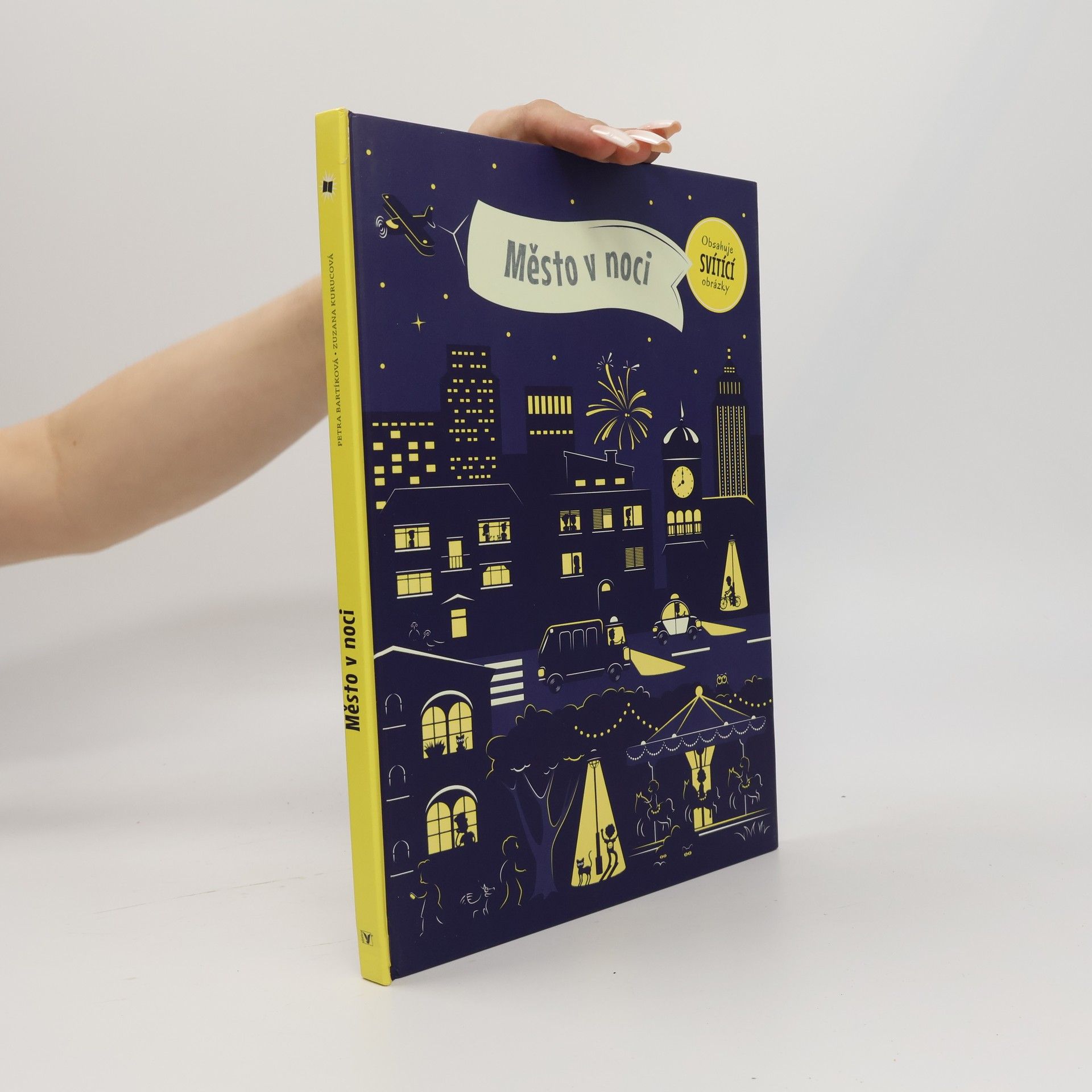 Zuzana Kurucová Město v noci