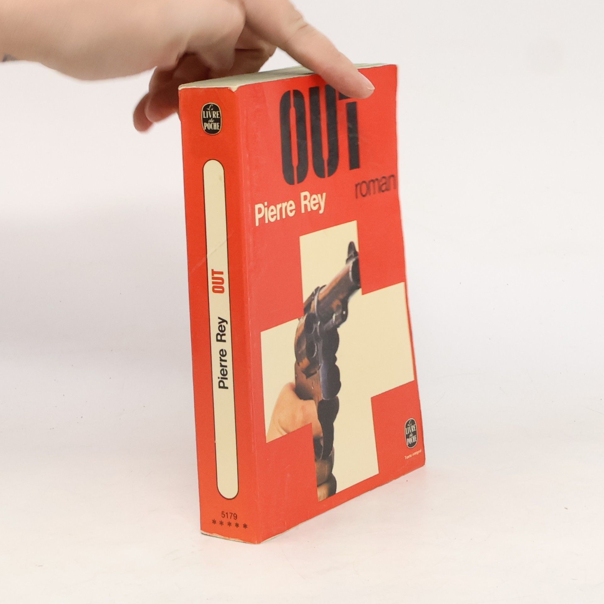 Pierre Rey Livre de Poche: Out - Texte intégral