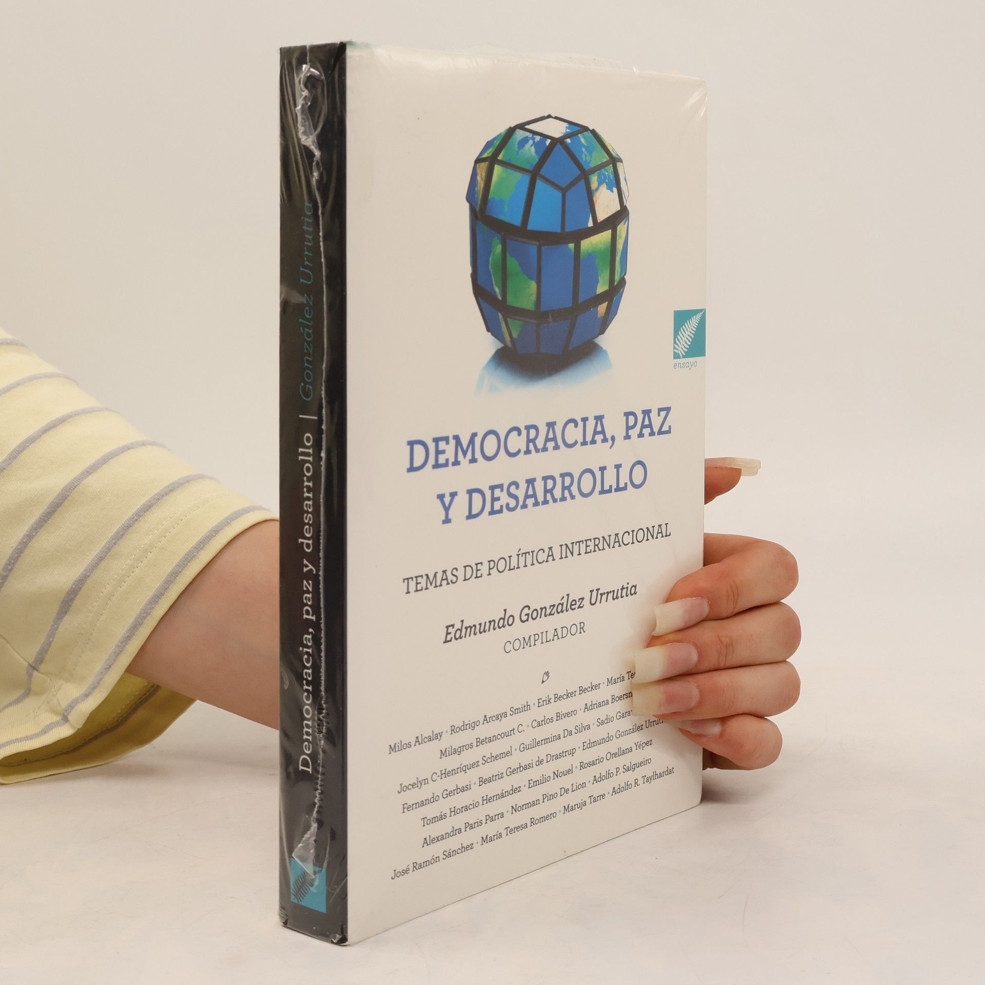 María Teresa Romero Democracia, paz y desarrollo
