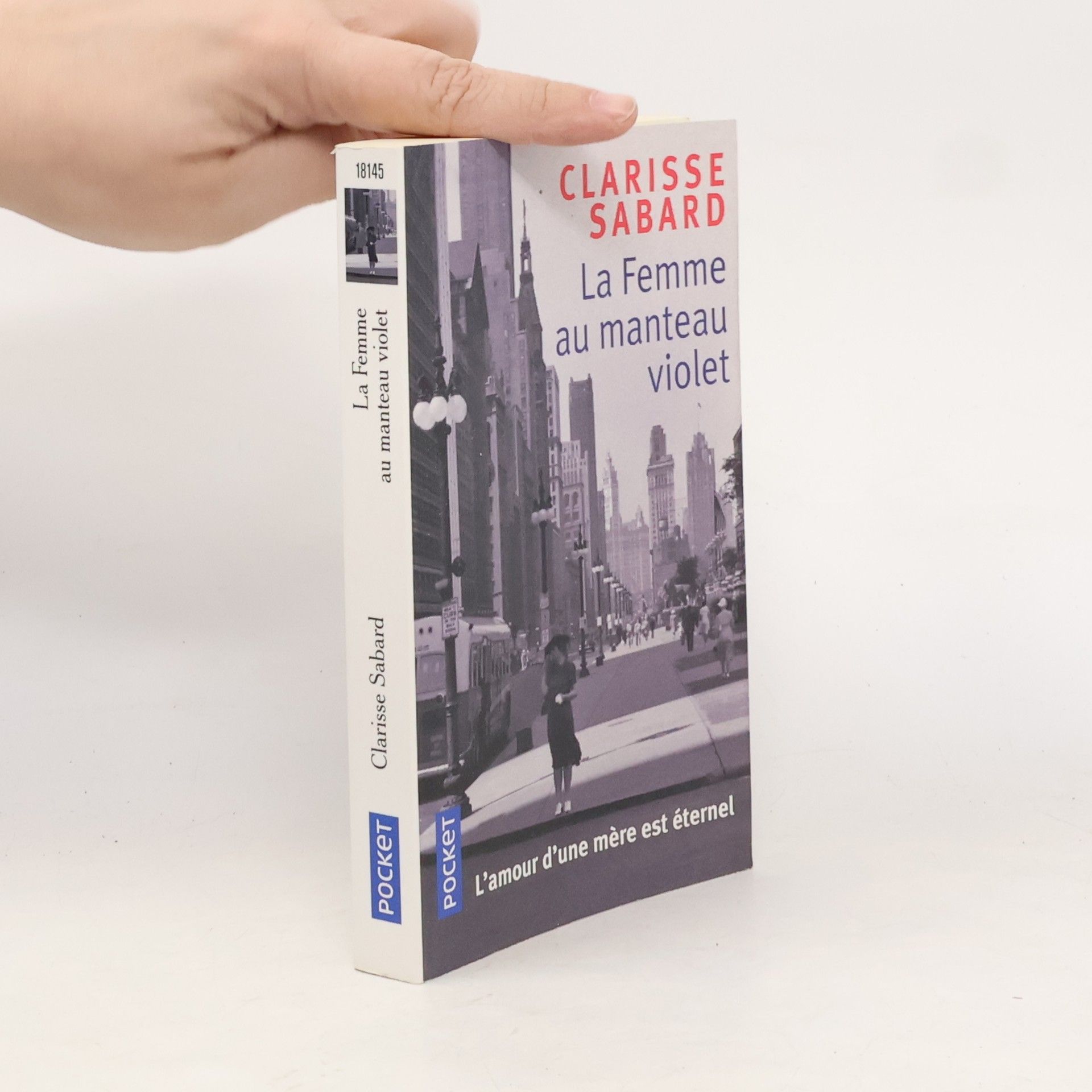 La femme au manteau violet