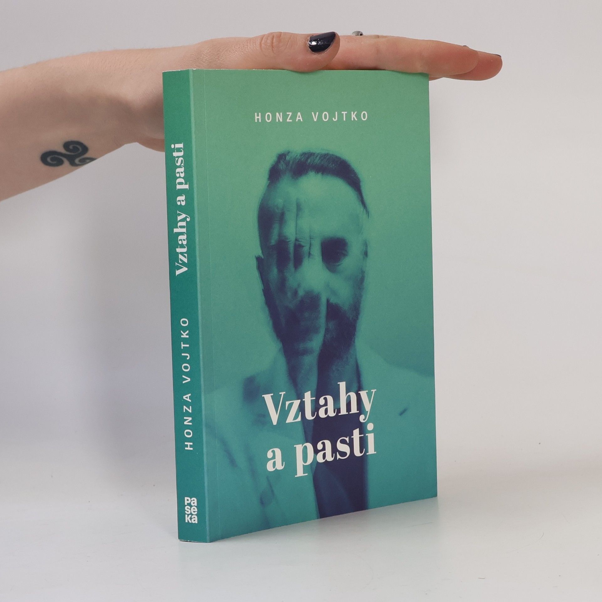 Ján Vojtko Vztahy a pasti