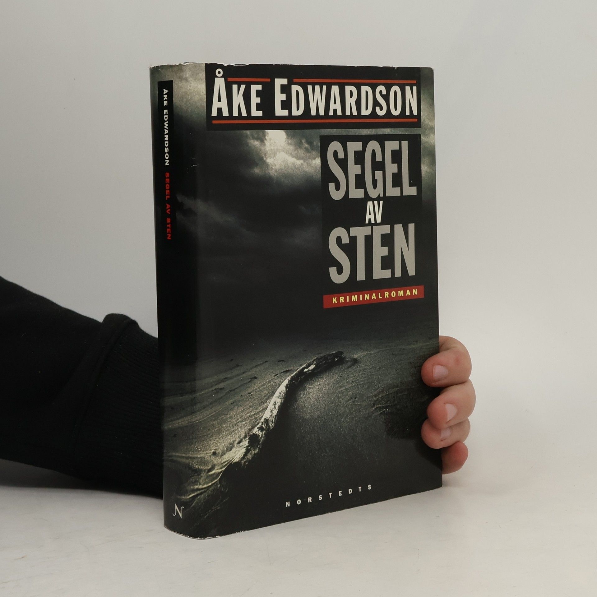 Åke Edwardson Segel av sten