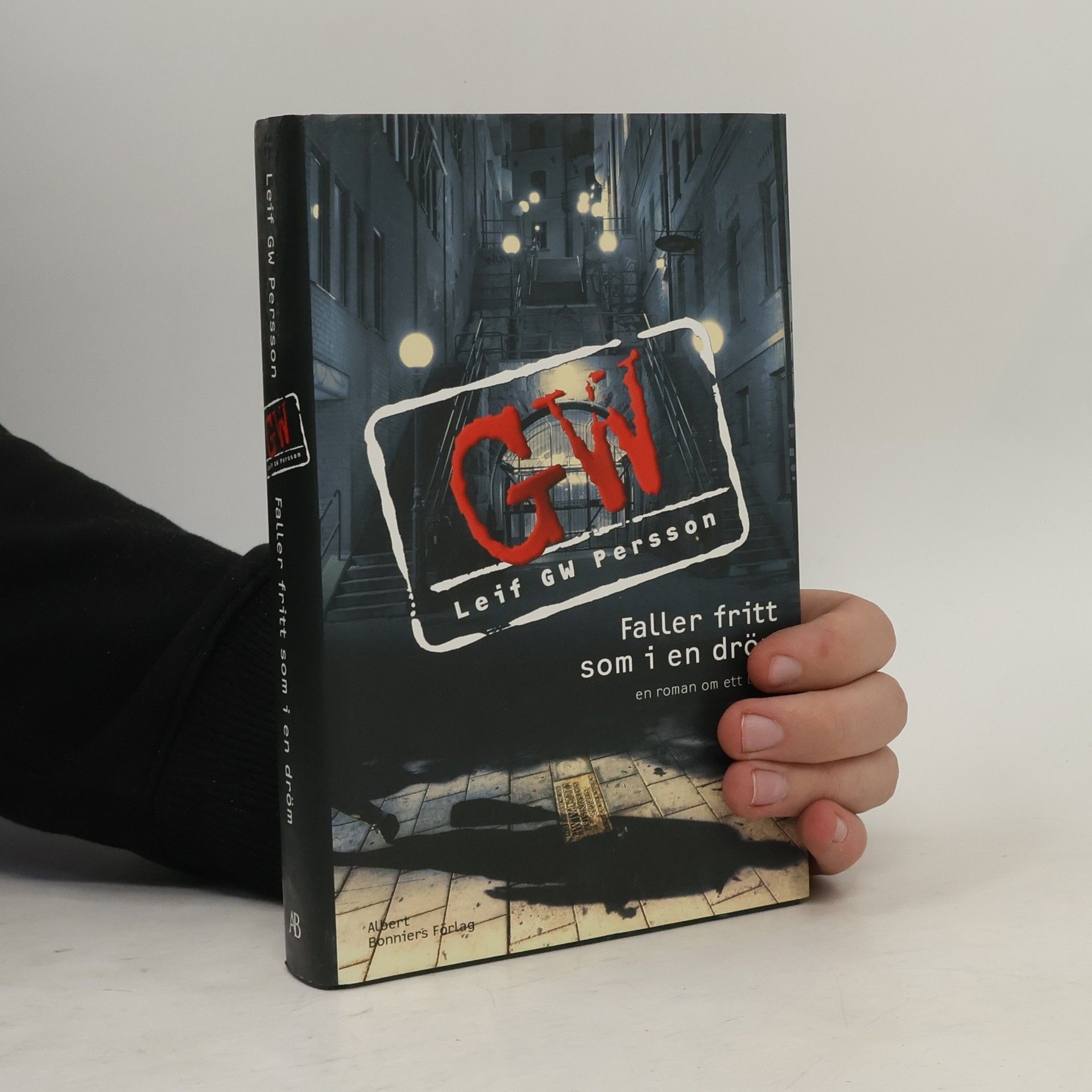 Leif G. W. Persson Faller fritt som i en dröm