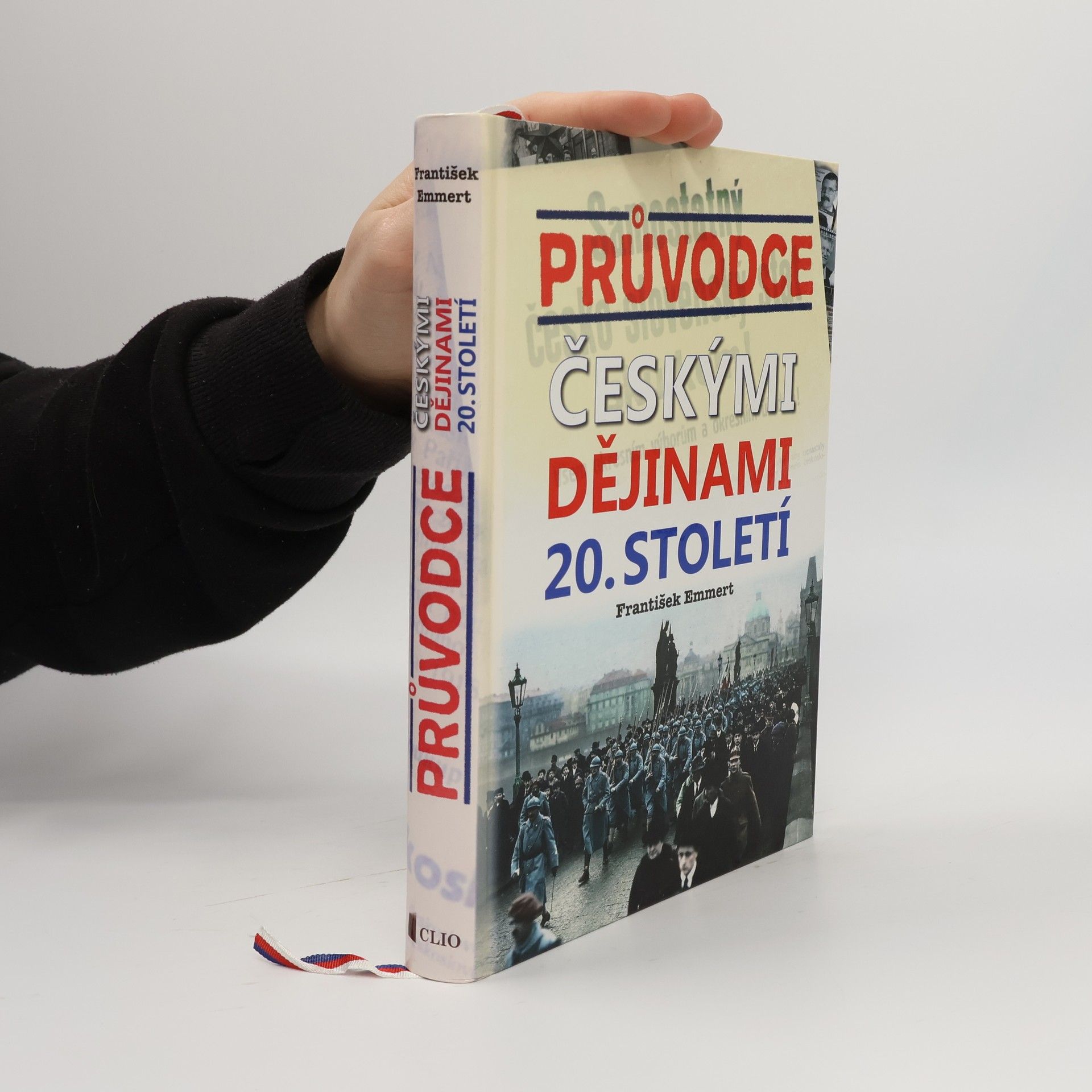 František Emmert Průvodce českými dějinami 20. století
