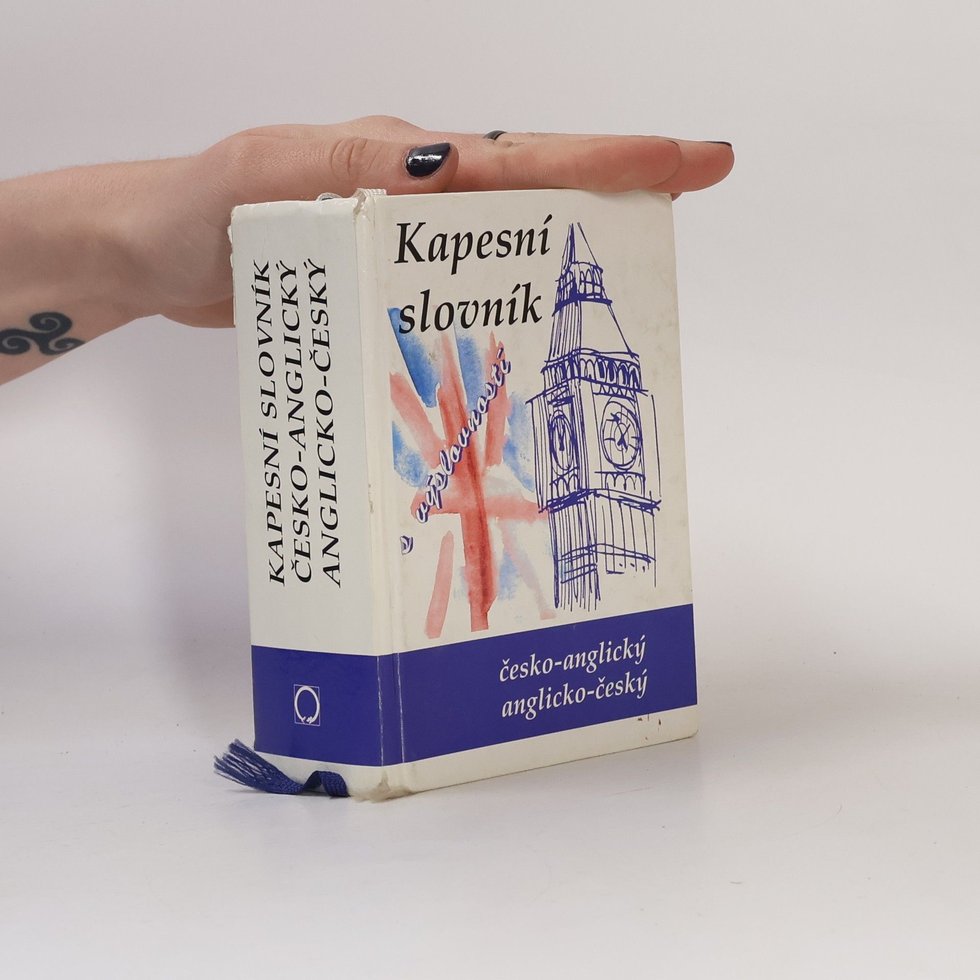 Kapesní česko-anglický a anglicko-český slovník