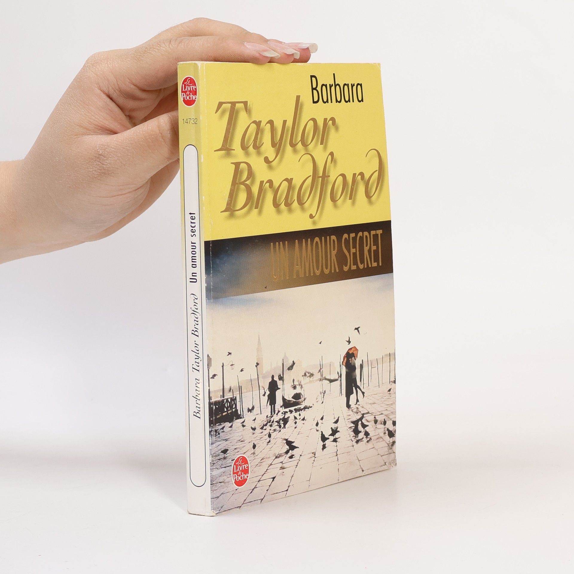 Barbara Taylor Bradfordová Un amour secret