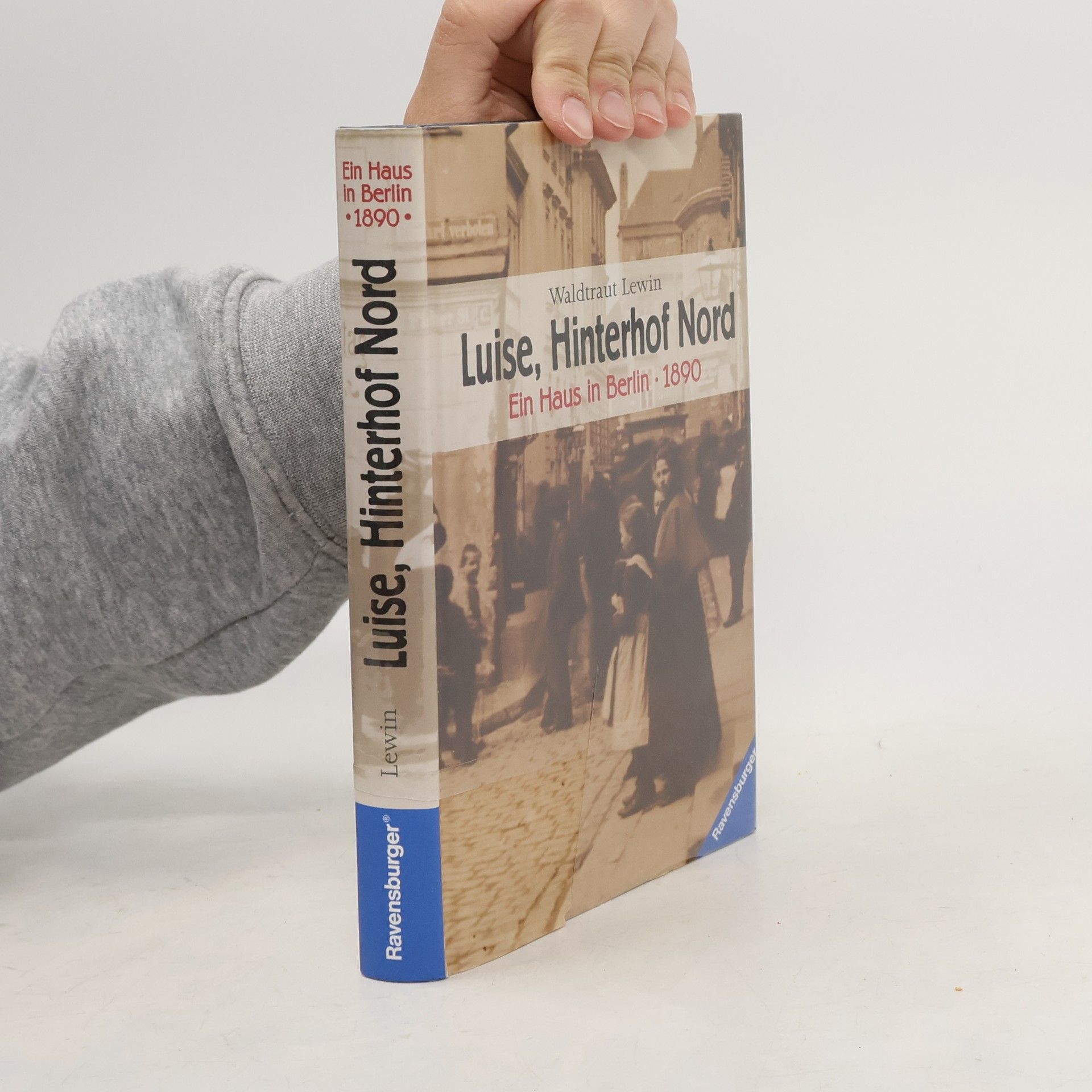 Waldtraut Lewin Luise, Hinterhof Nord