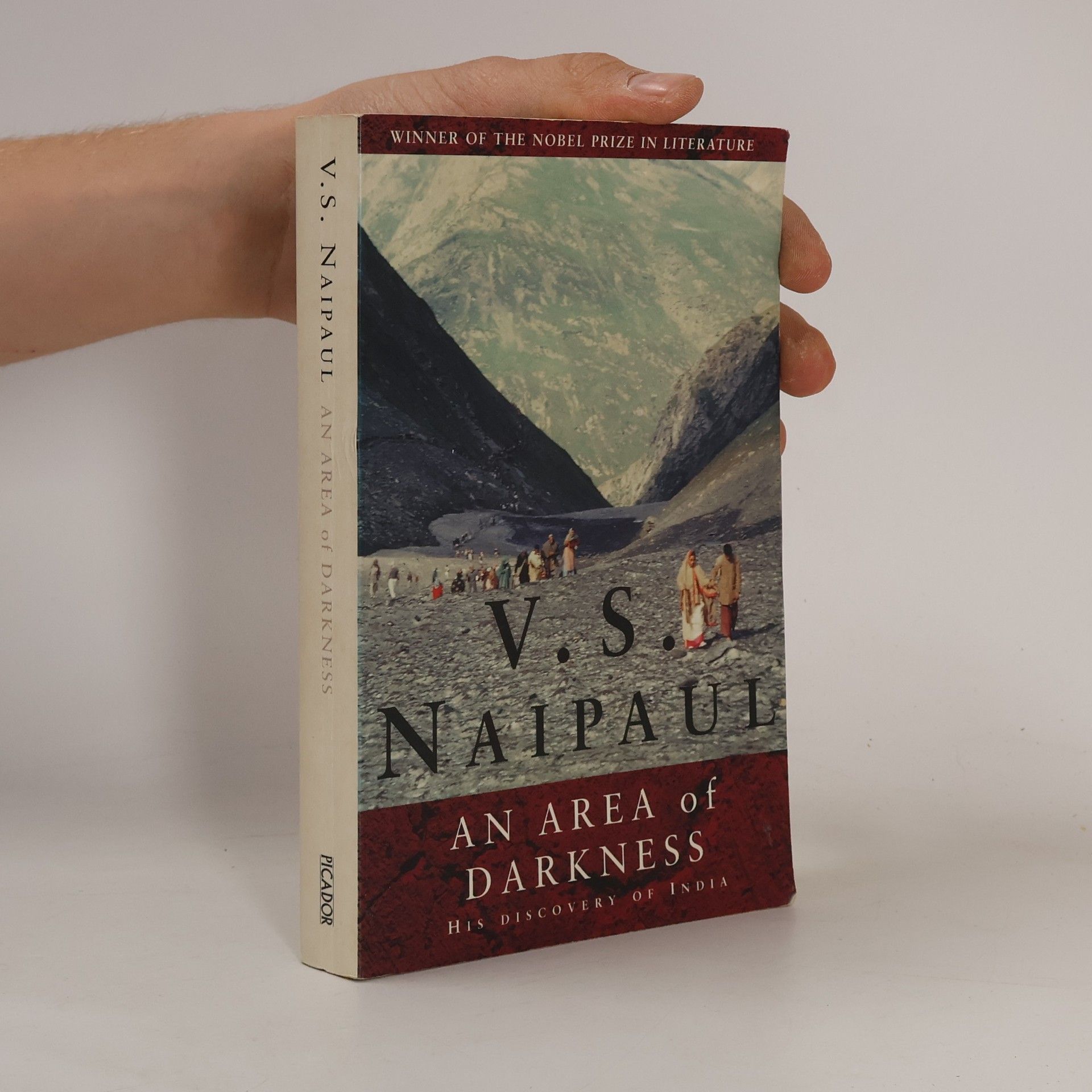 V. S. Naipaul An Area of Darkness