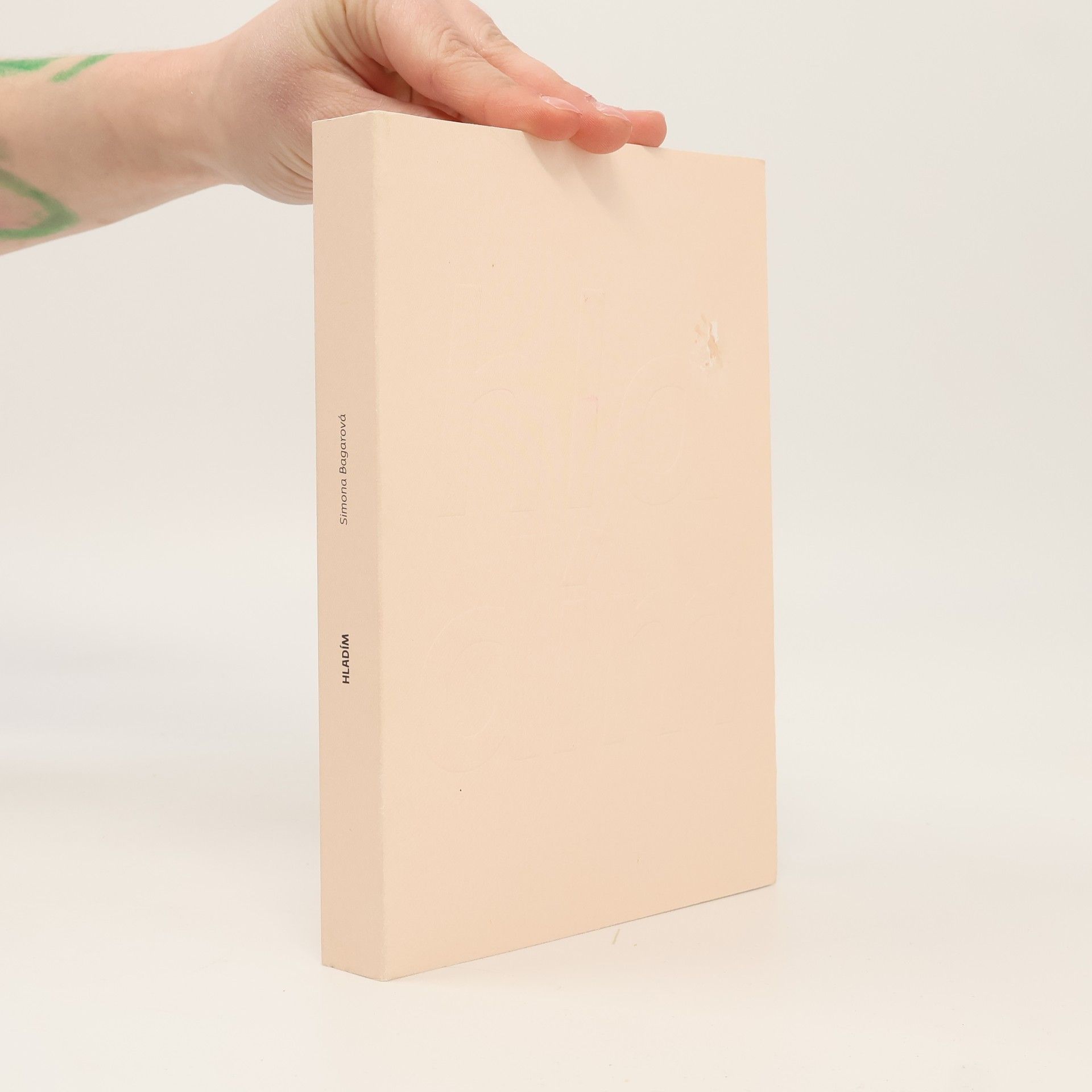 Simona Bagarová Hladím