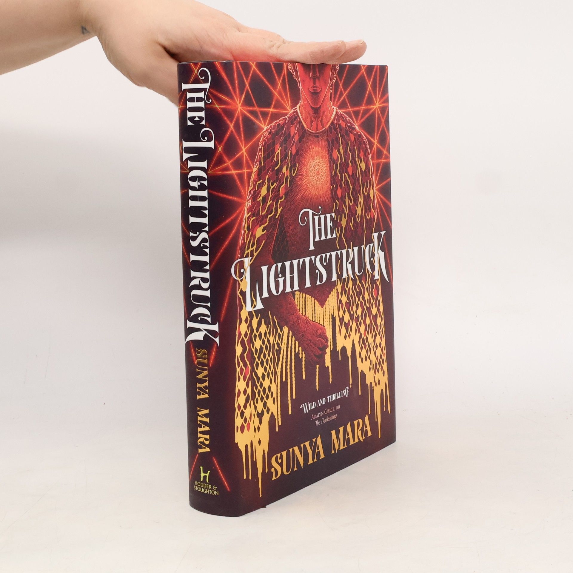 Sunya Mara The Lightstruck