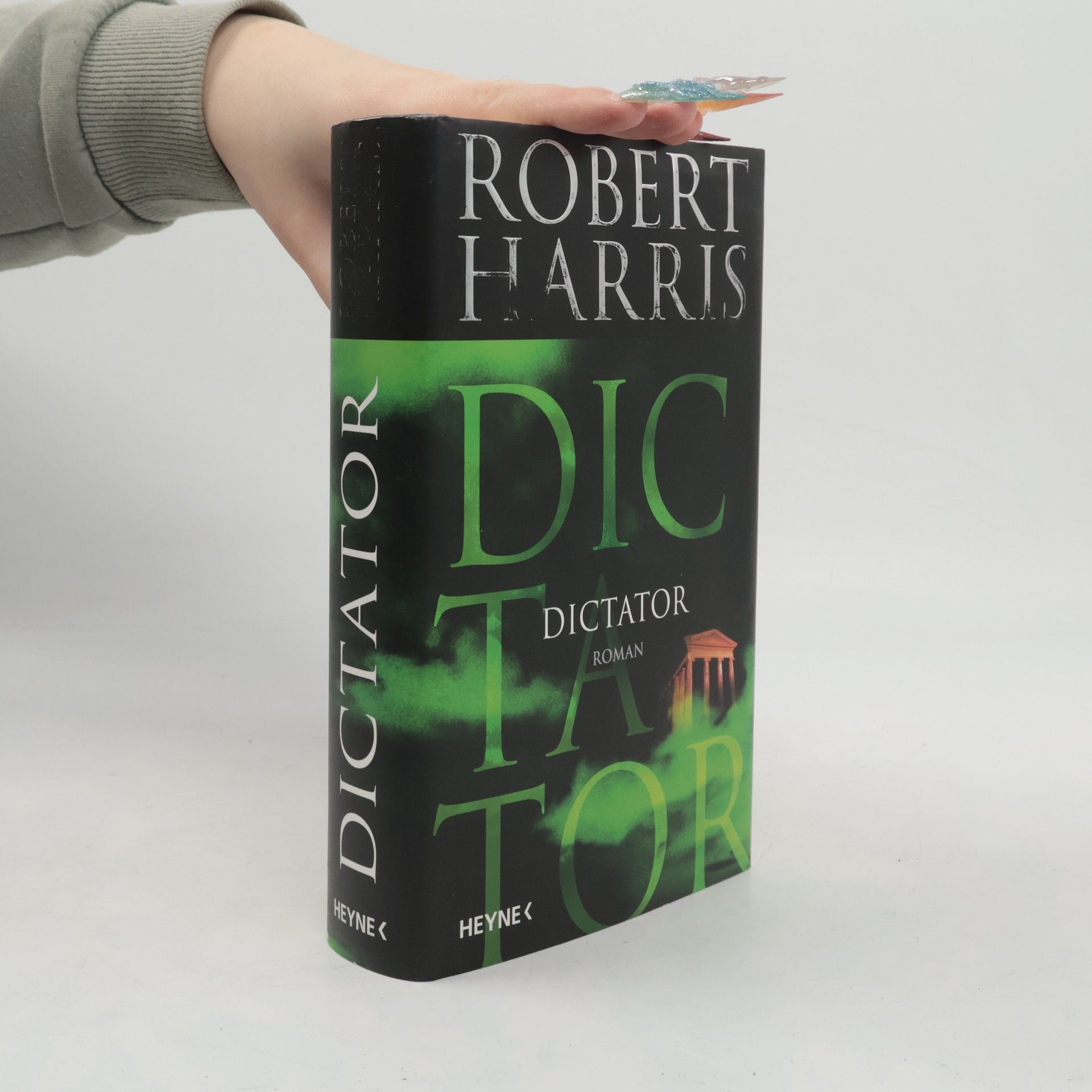 Robert Harris Dictator