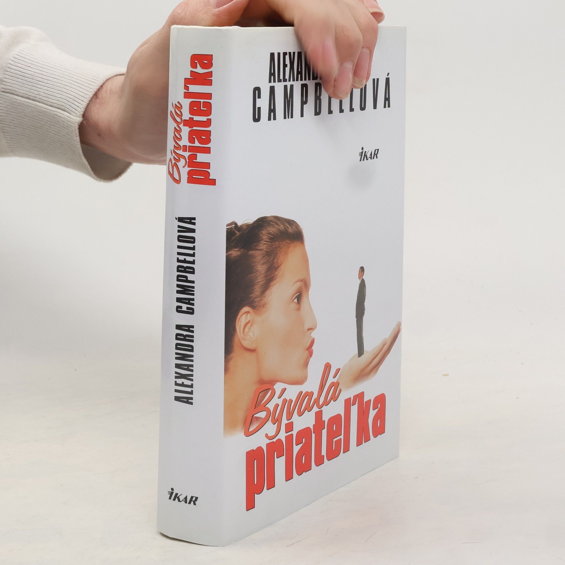 Alexandra Campbell Bývalá priateľka