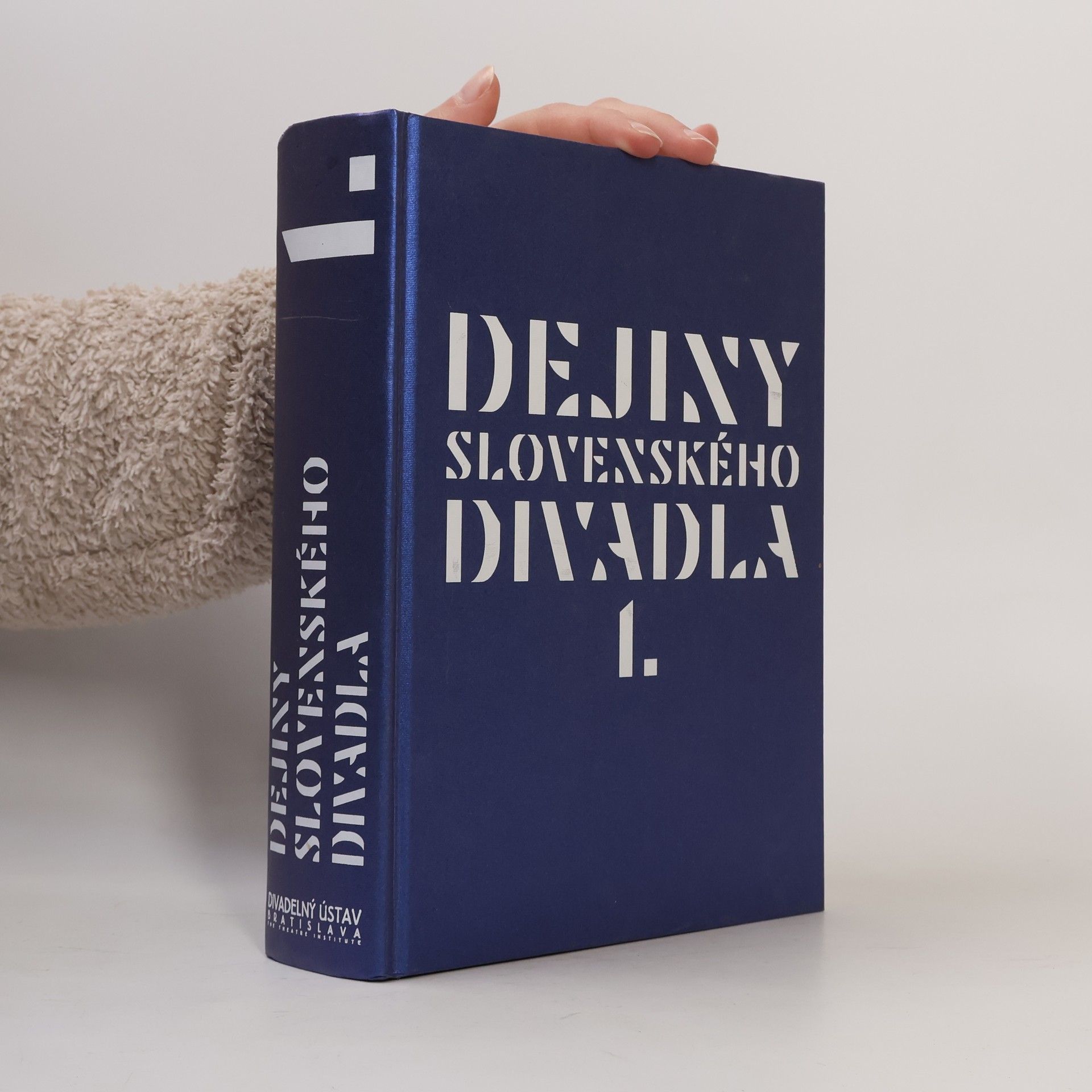 Vladimír Štefko Dejiny slovenského divadla I.