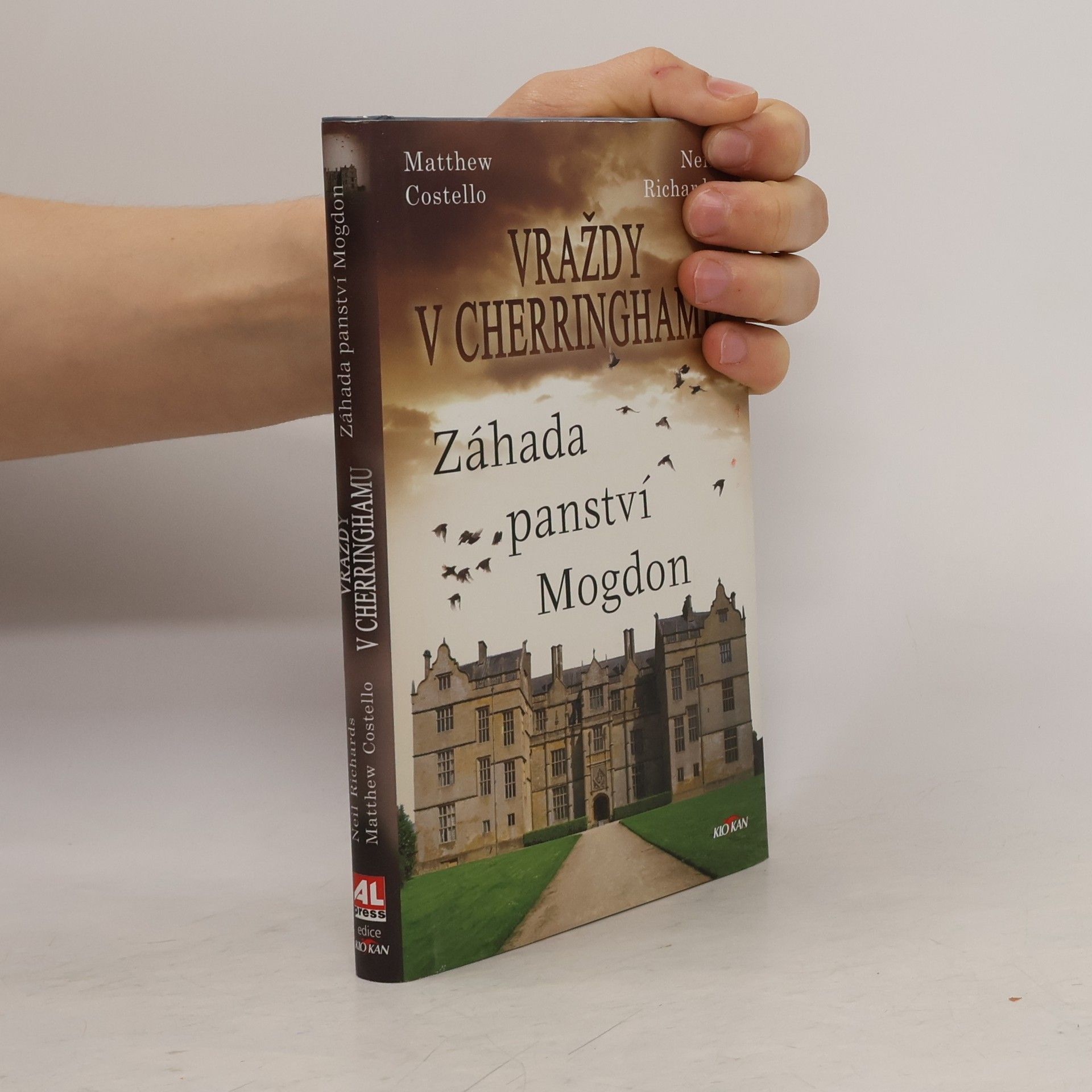 Neil Richards Záhada panství Mogdon