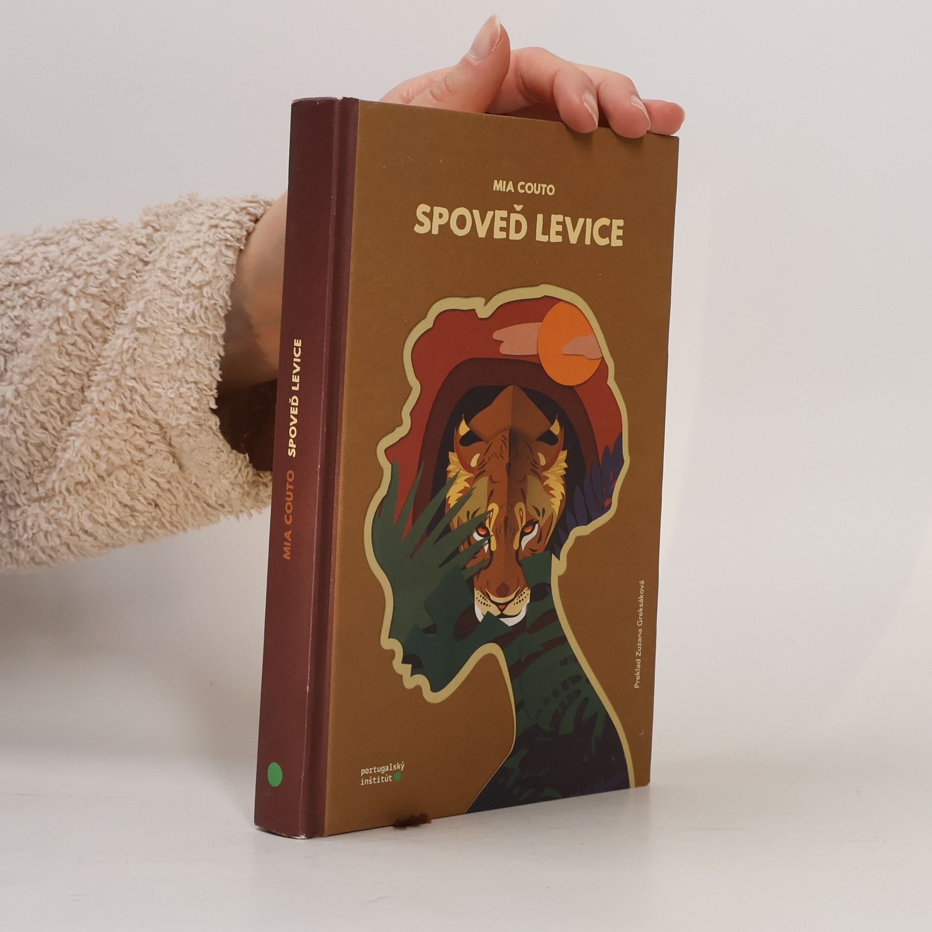 Mia Couto Spoveď levice