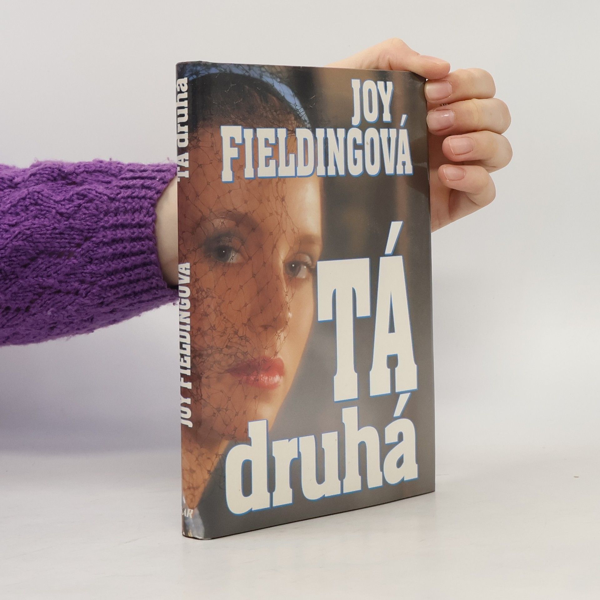 Joy Fielding Tá druhá