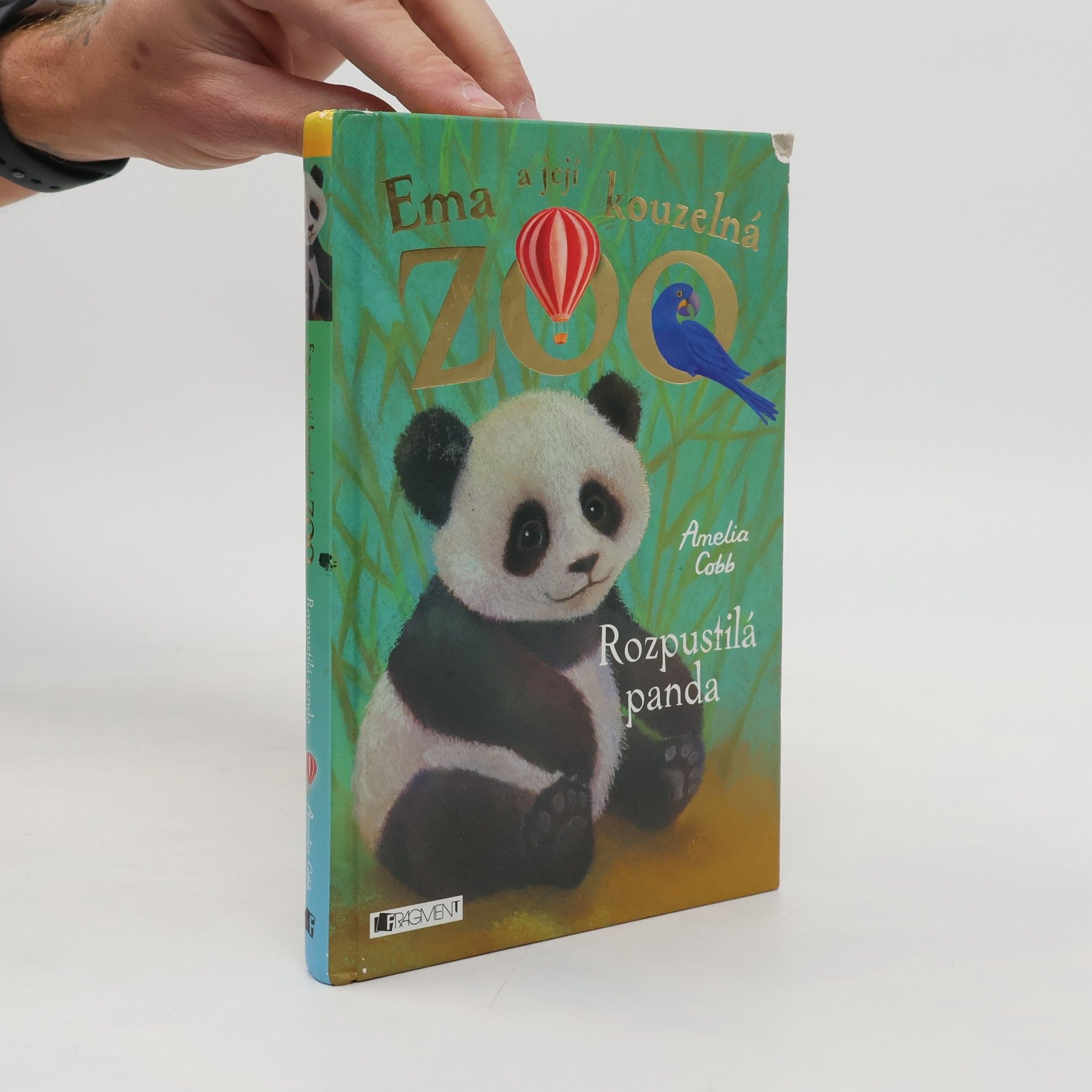 Cobb, Amelia Ema a její kouzelná zoo. Rozpustilá panda