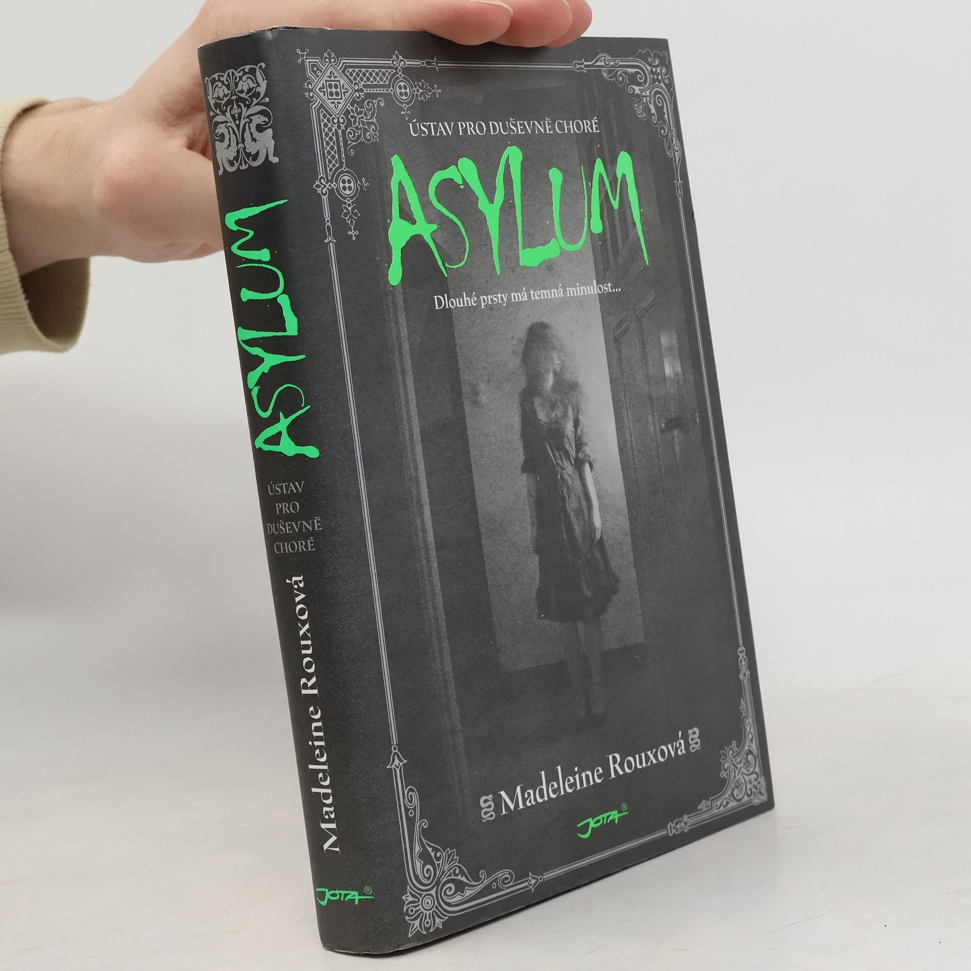 Madeleine Roux Asylum. Ústav pro duševně choré