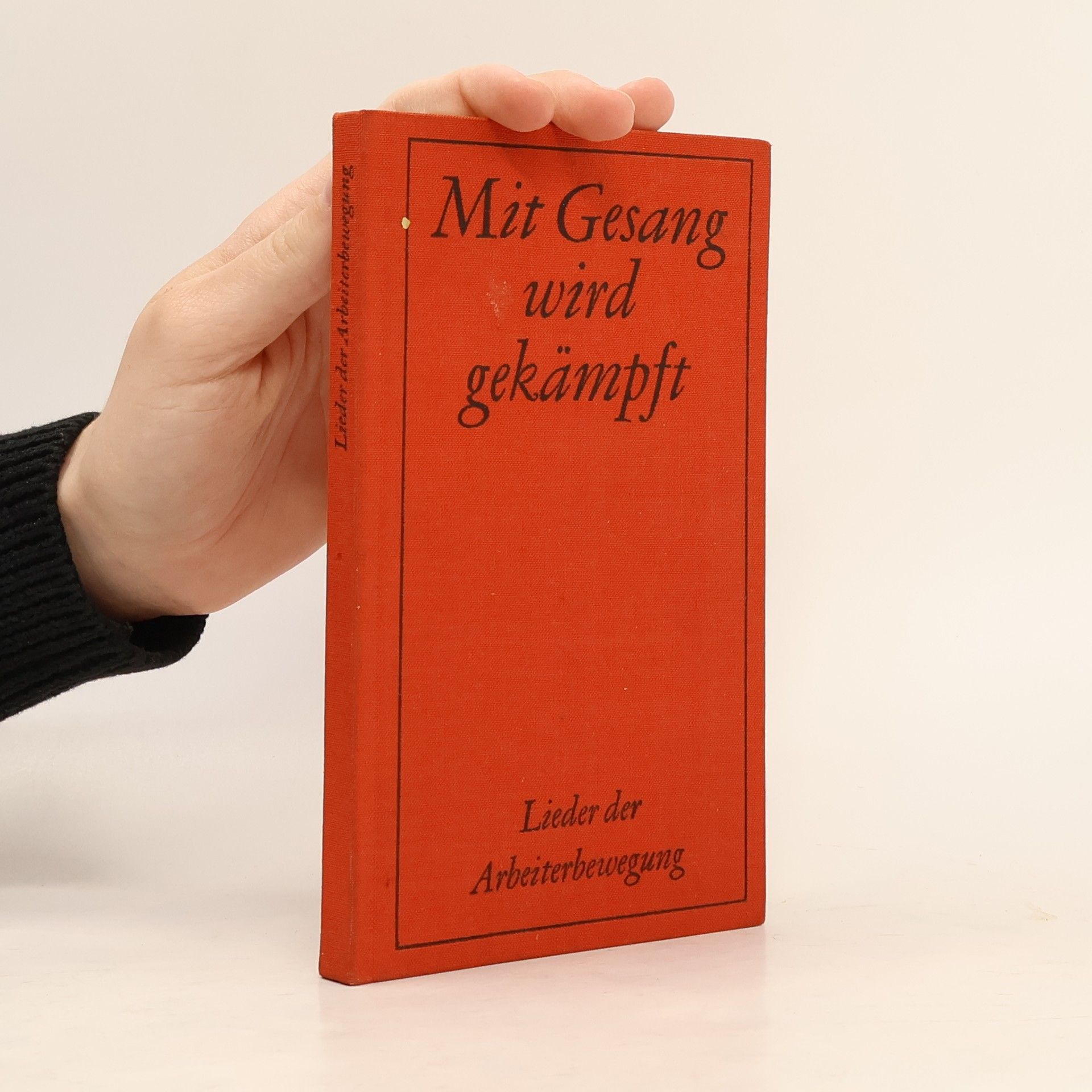 Autorenkollektiv Mit Gesang wird gekämpft