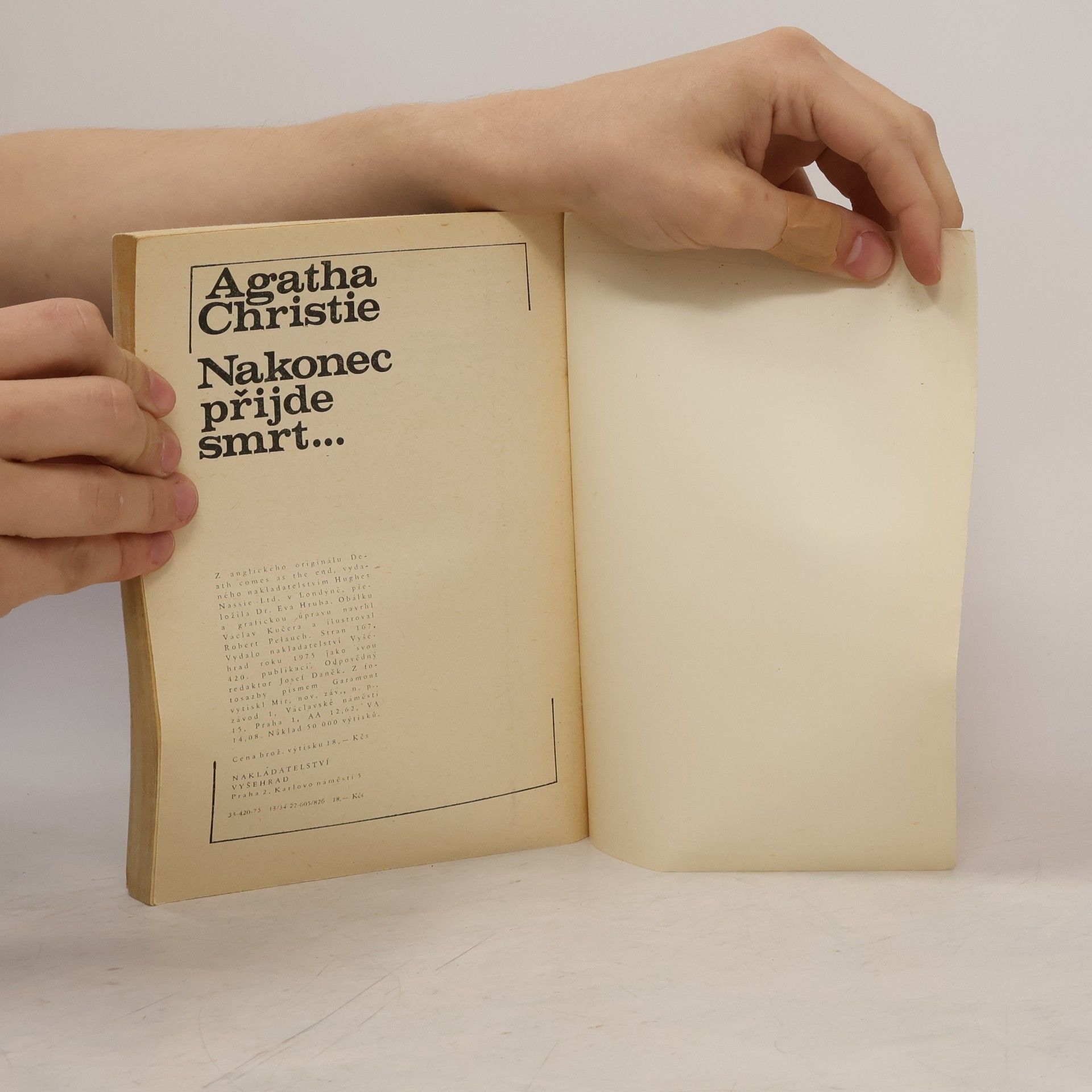 Agatha Christie Nakonec přijde smrt...