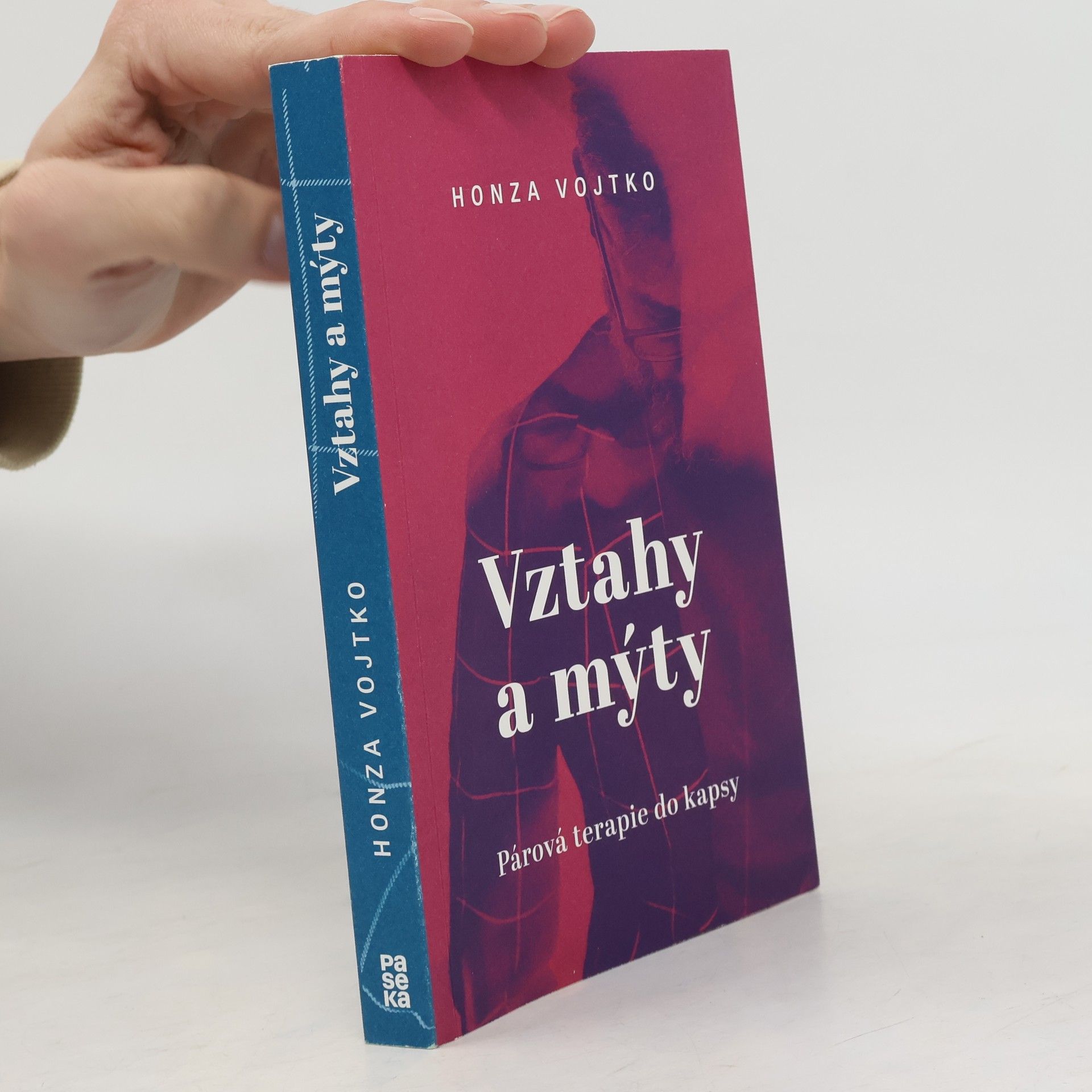 Jan Vojtko Vztahy a mýty