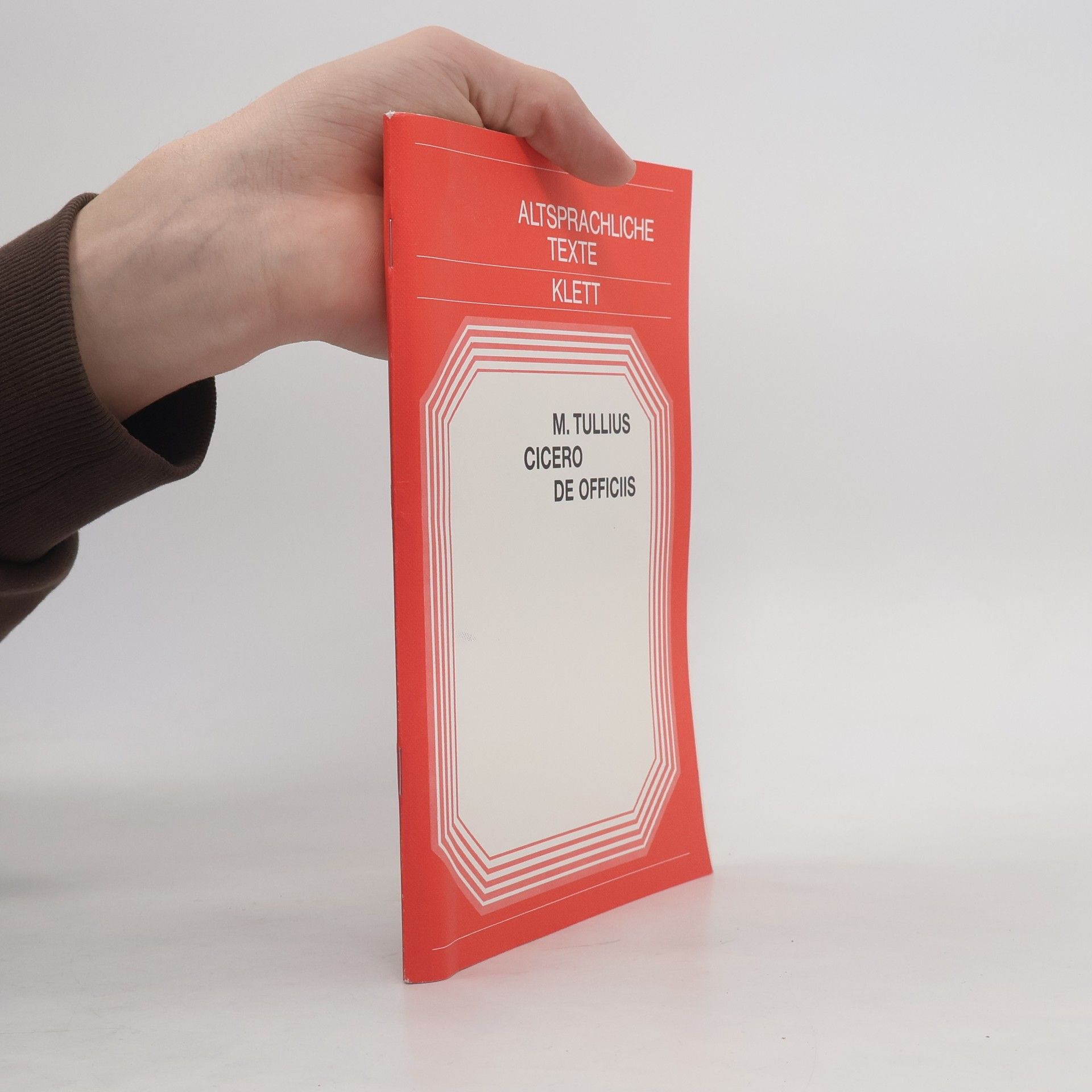 De officiis, Text mit Wort- und Sacherläuterungen