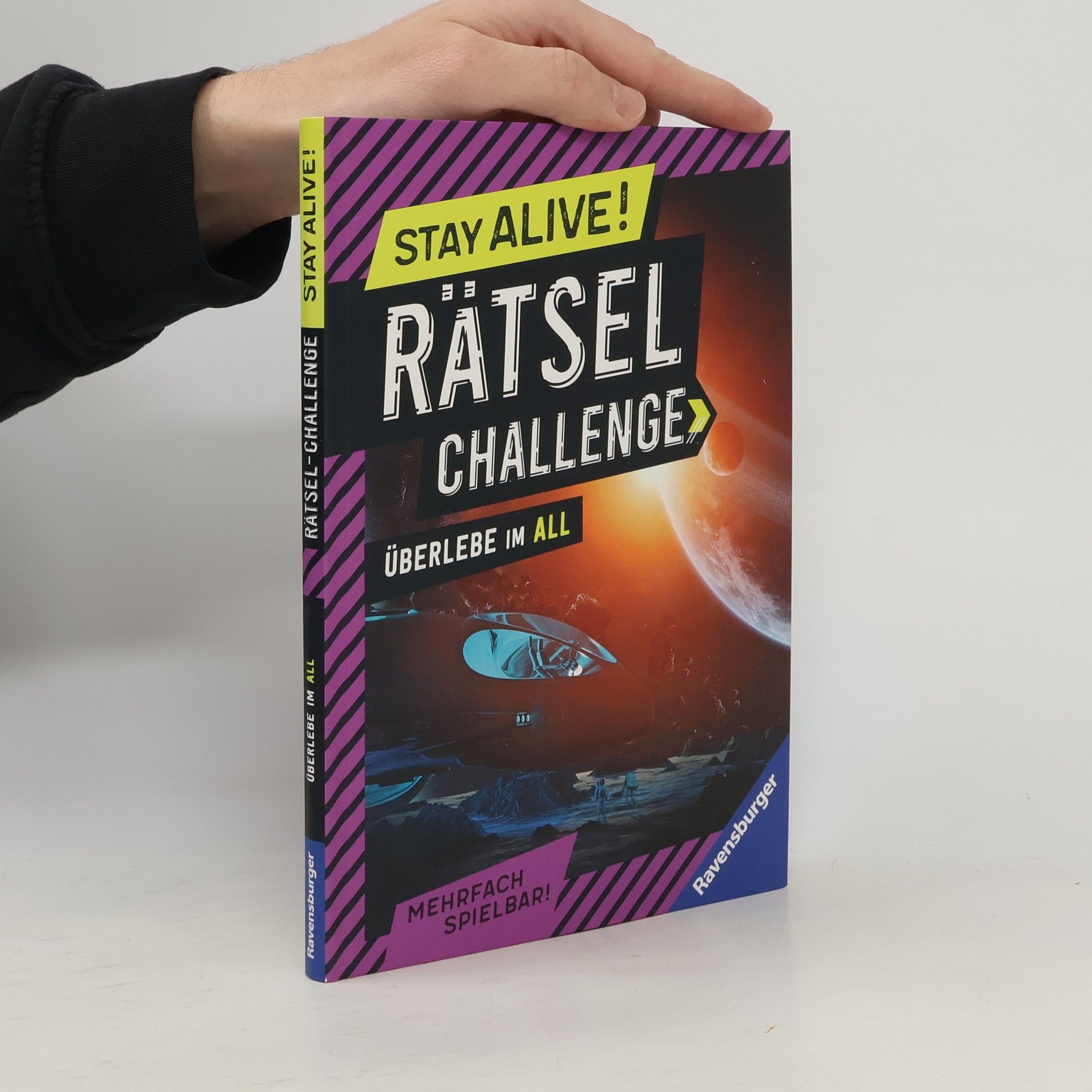 Martine Richter Ravensburger Stay alive! Rätsel-Challenge - Überlebe im All - Rätselbuch für Gaming-Fans ab 8 Jahren