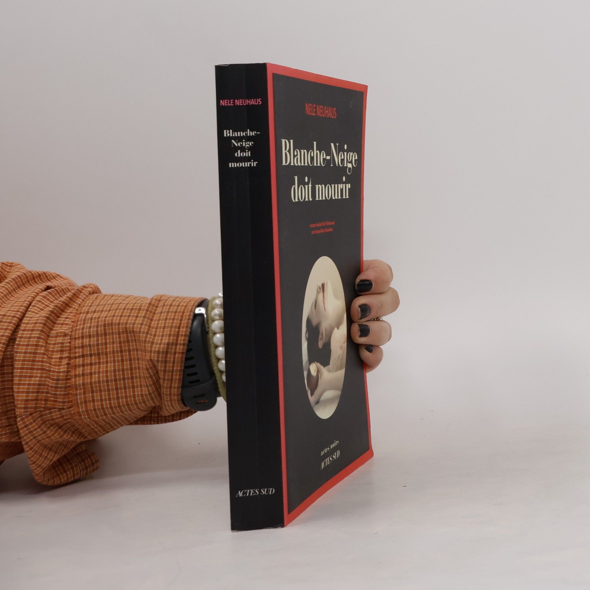 Nele Neuhaus Blanche-Neige doit mourir