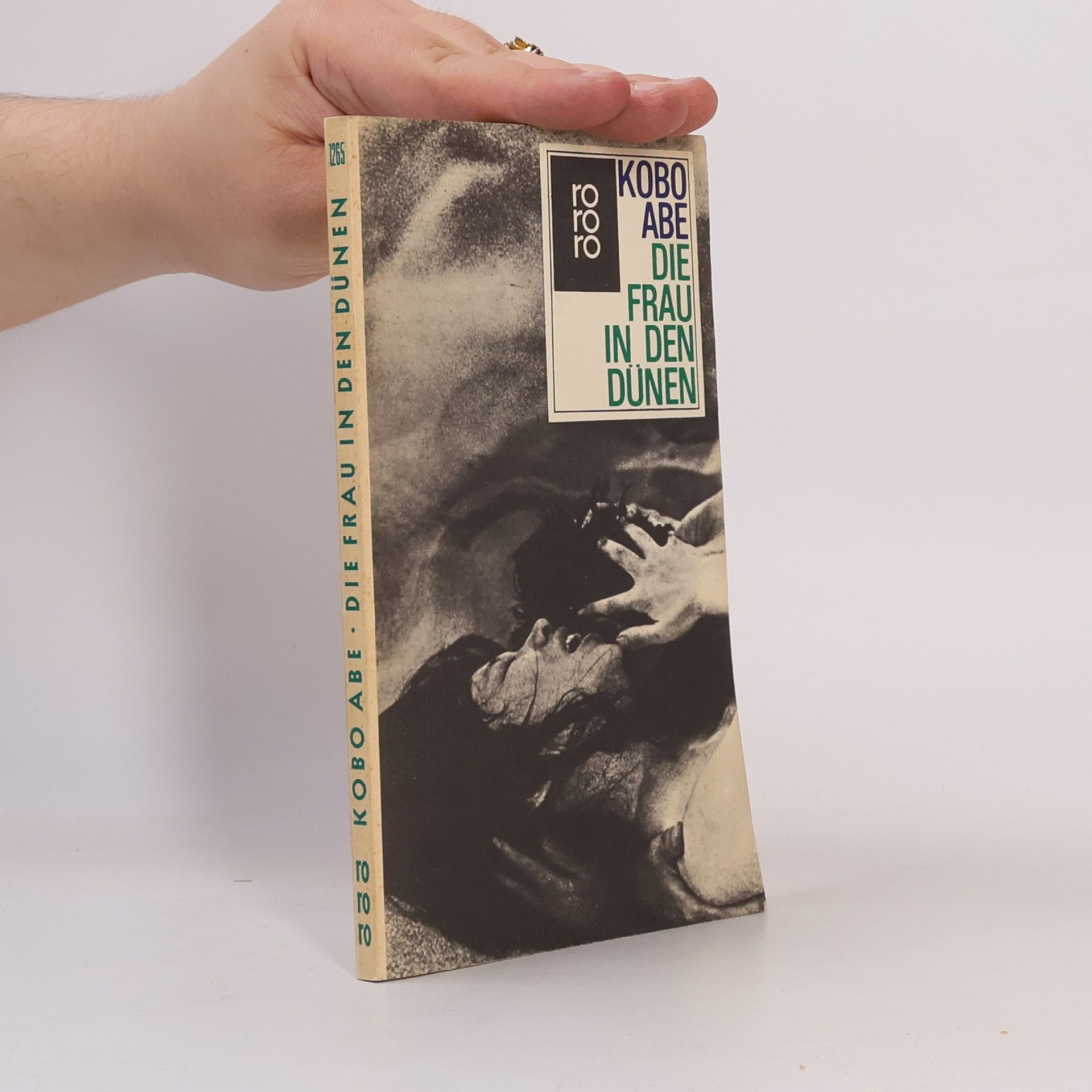 Kōbō Abe Die Frau in den Dünen
