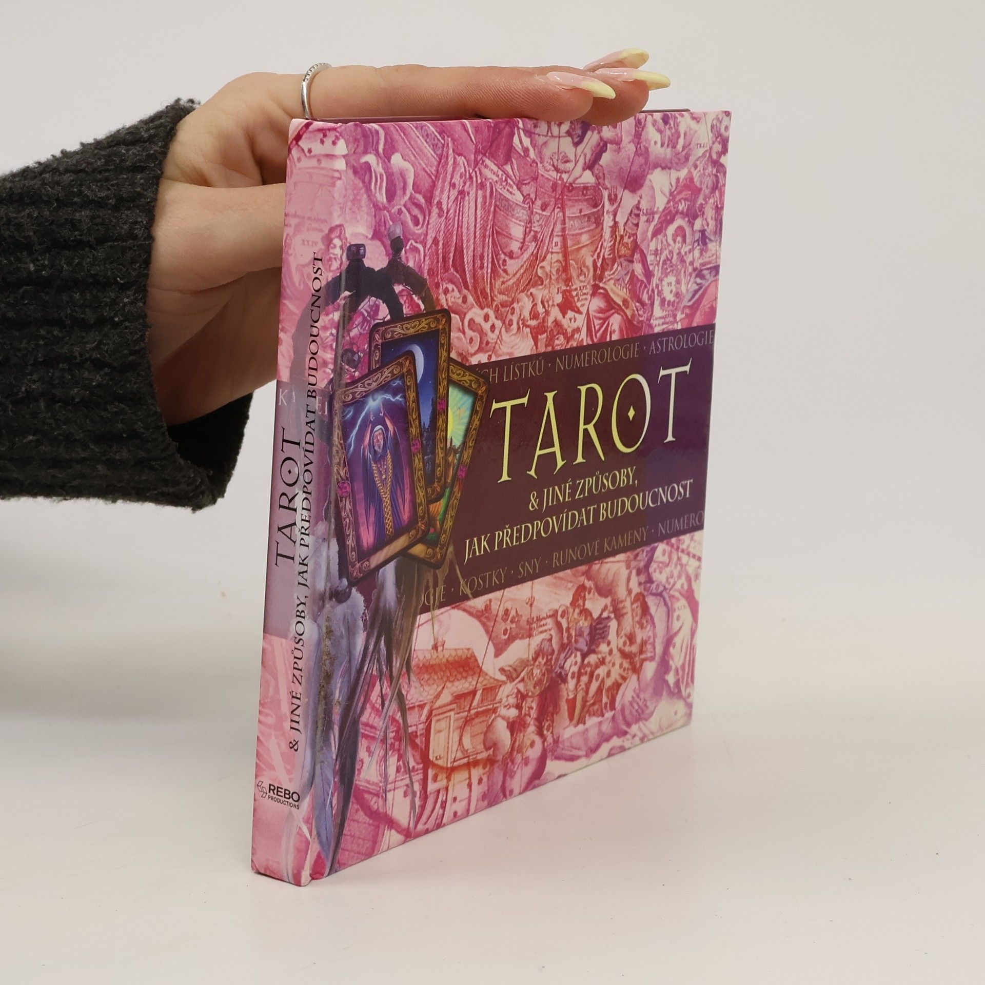 Bridget Reed Tarot & jiné způsoby, jak předpovídat budoucnost