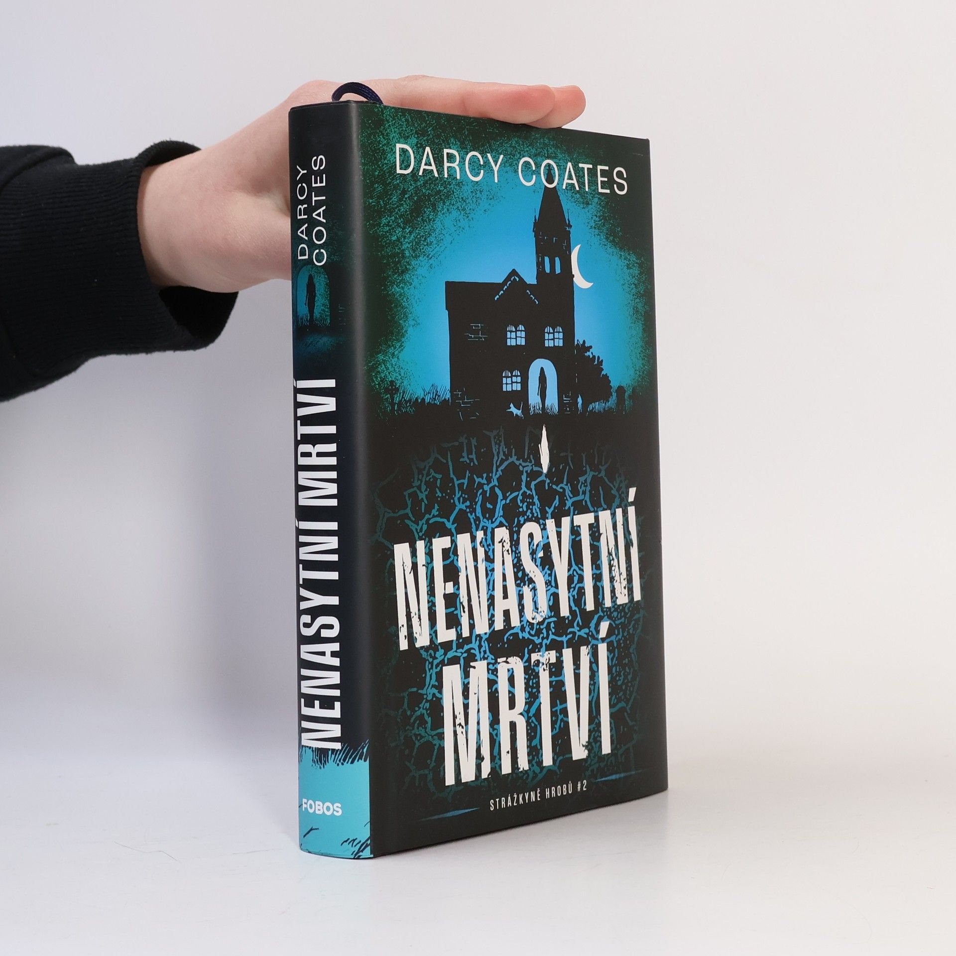 Darcy Coates Nenasytní mrtví