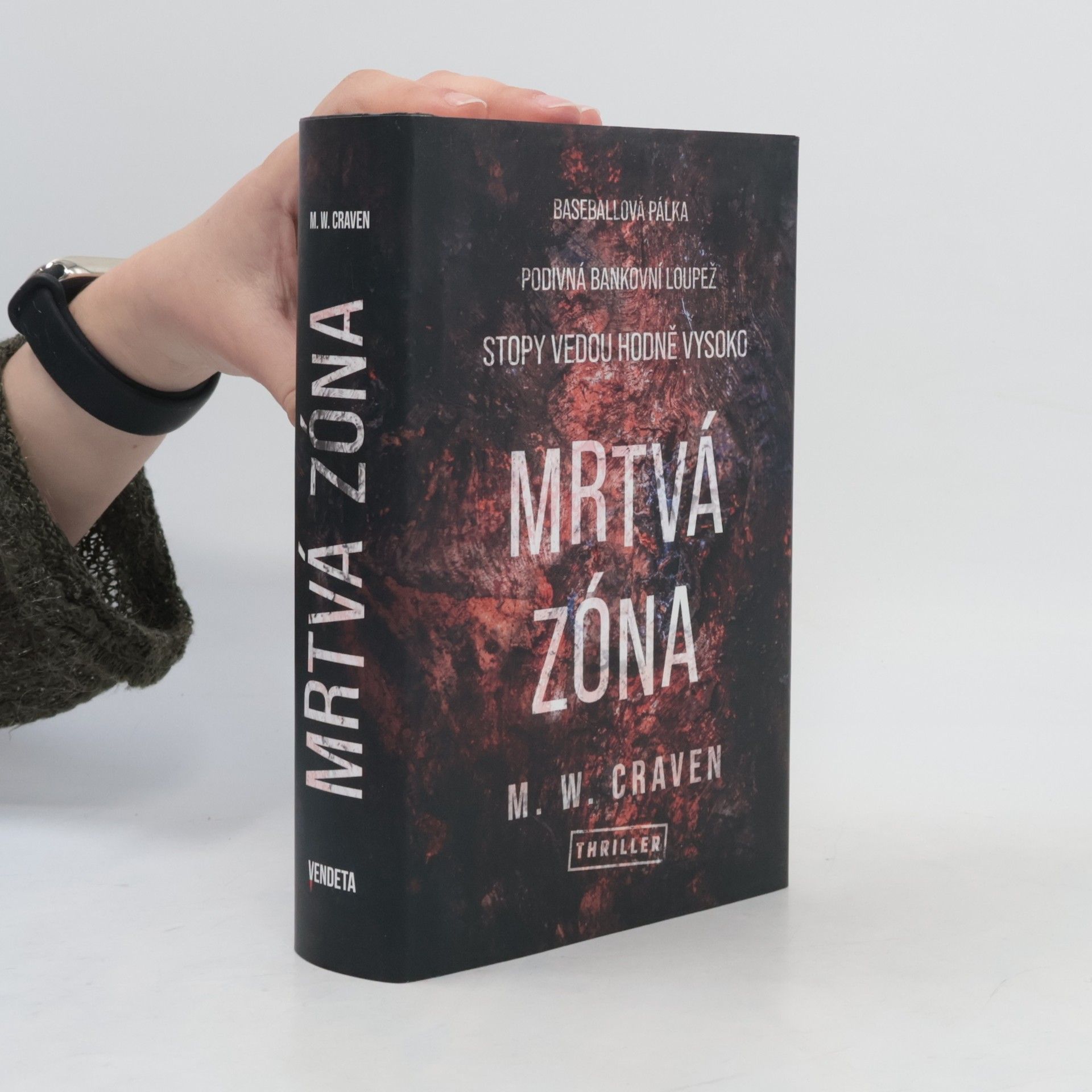 M. W. Craven Mrtvá zóna