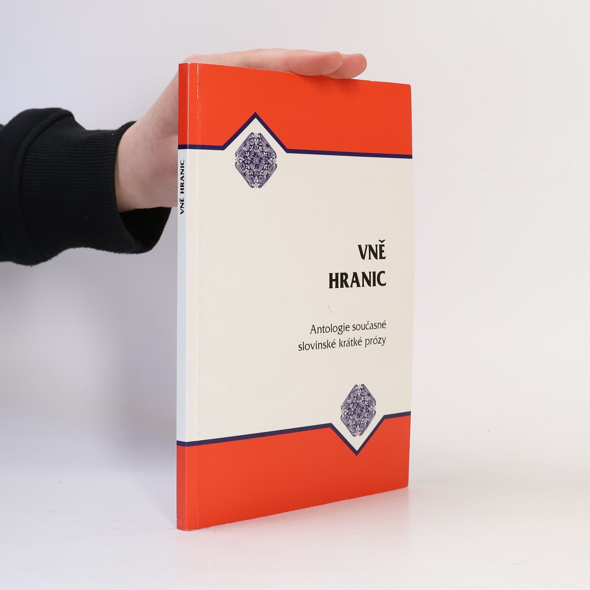 Ivan Dorovský Vně hranic. Antologie současné slovinské krátké prózy