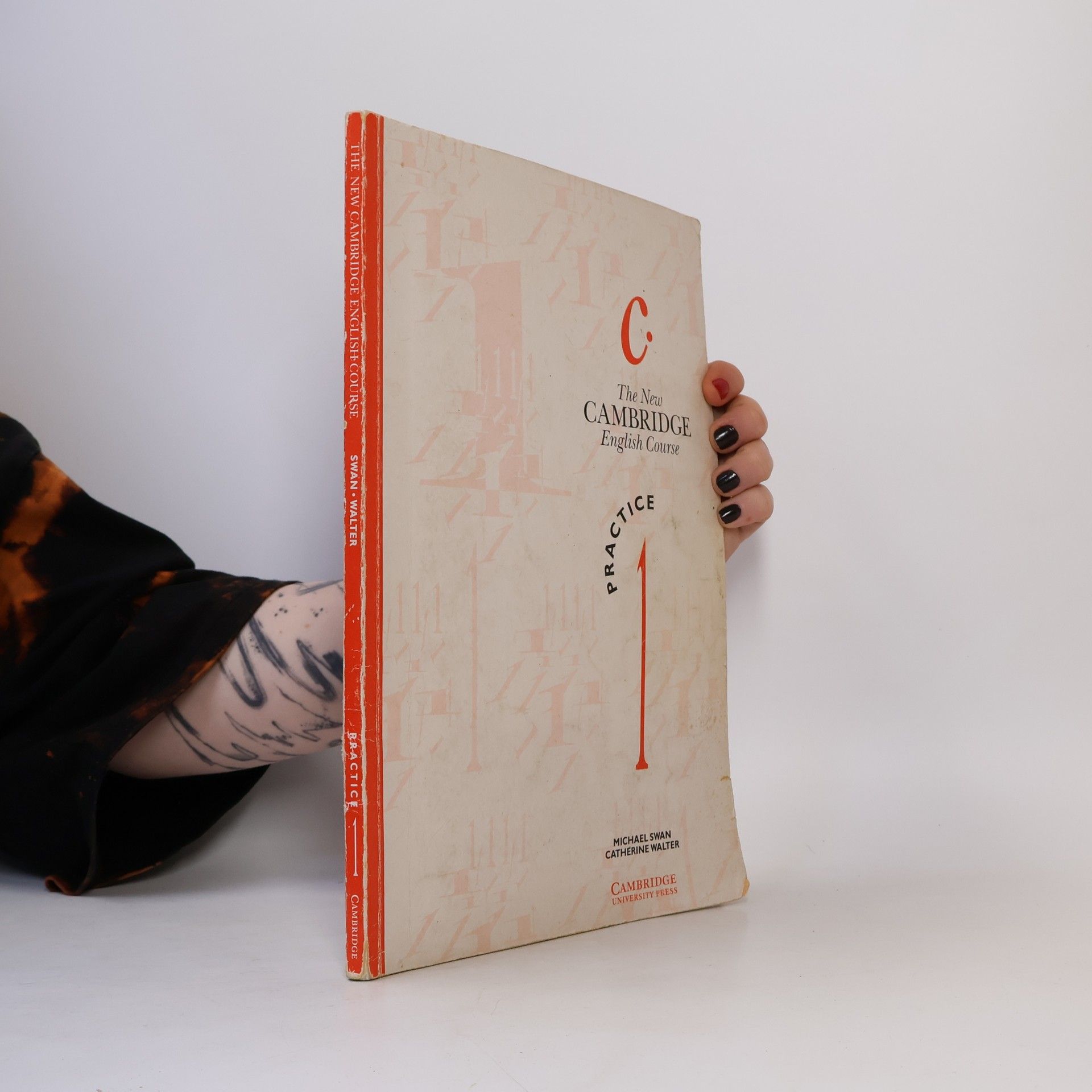 The new Cambridge English course : practice 1