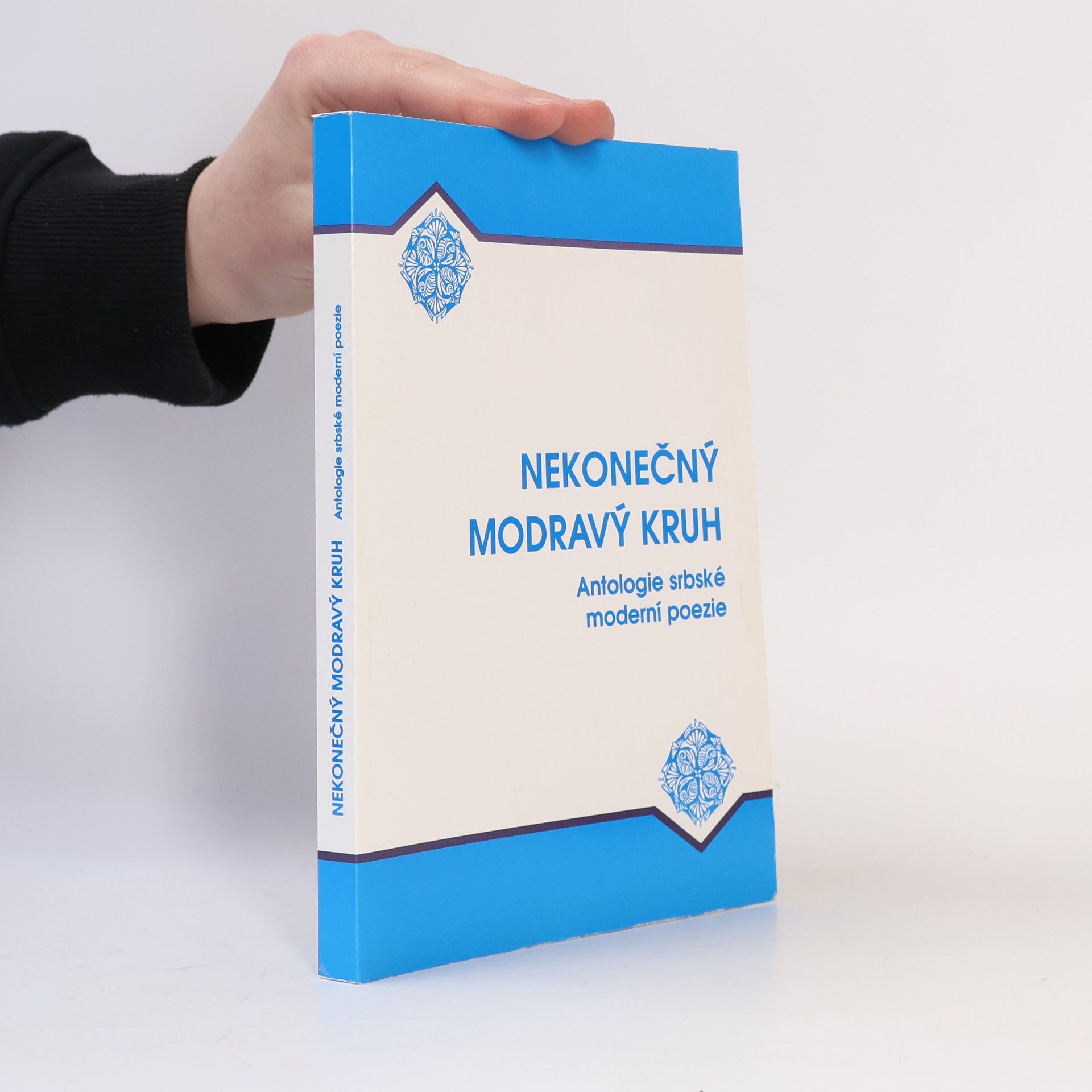 Ljubiša Đidić Nekonečný modravý kruh : antologie srbské moderní poezie